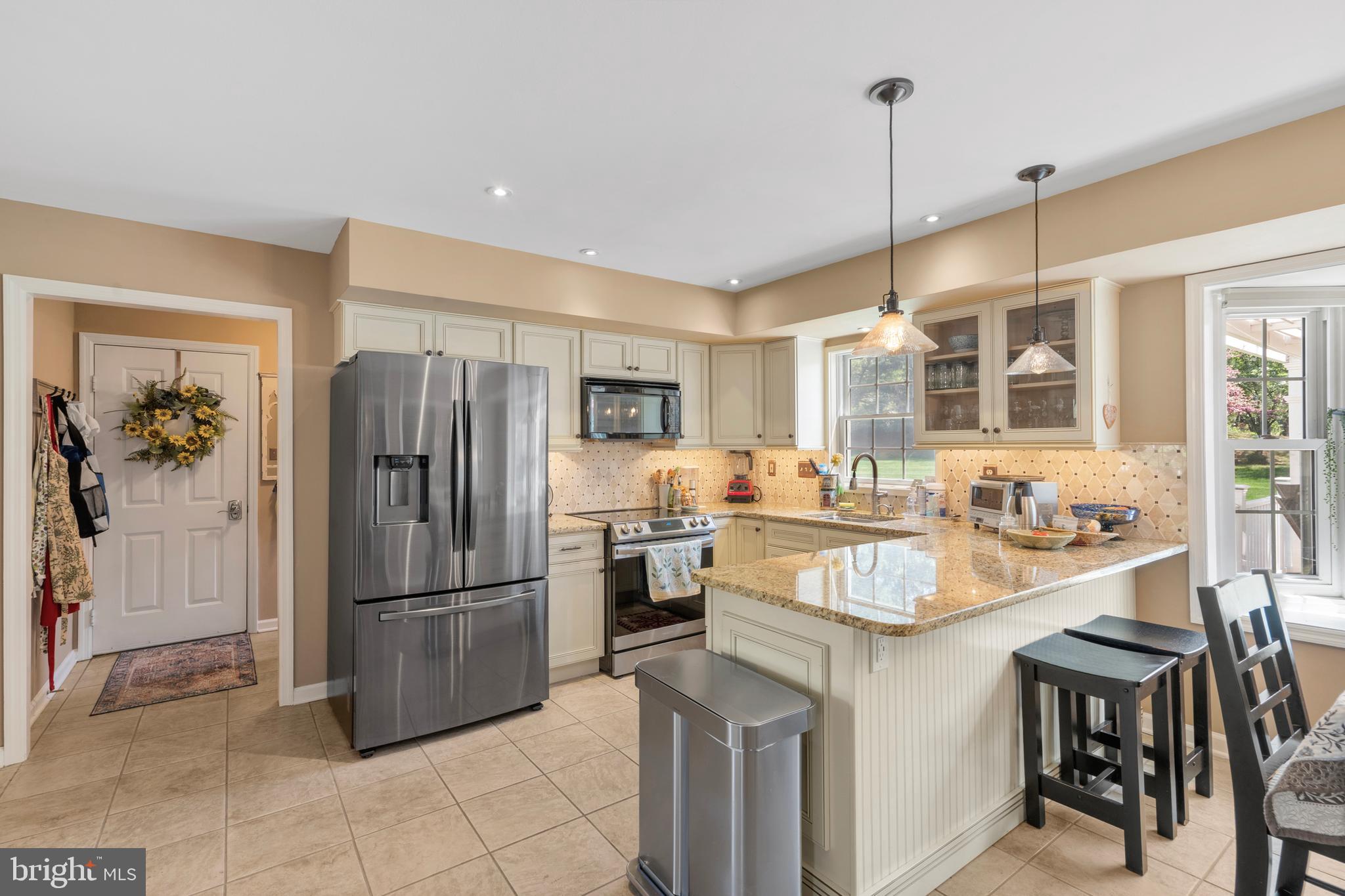 CLOVER CREST - Residential