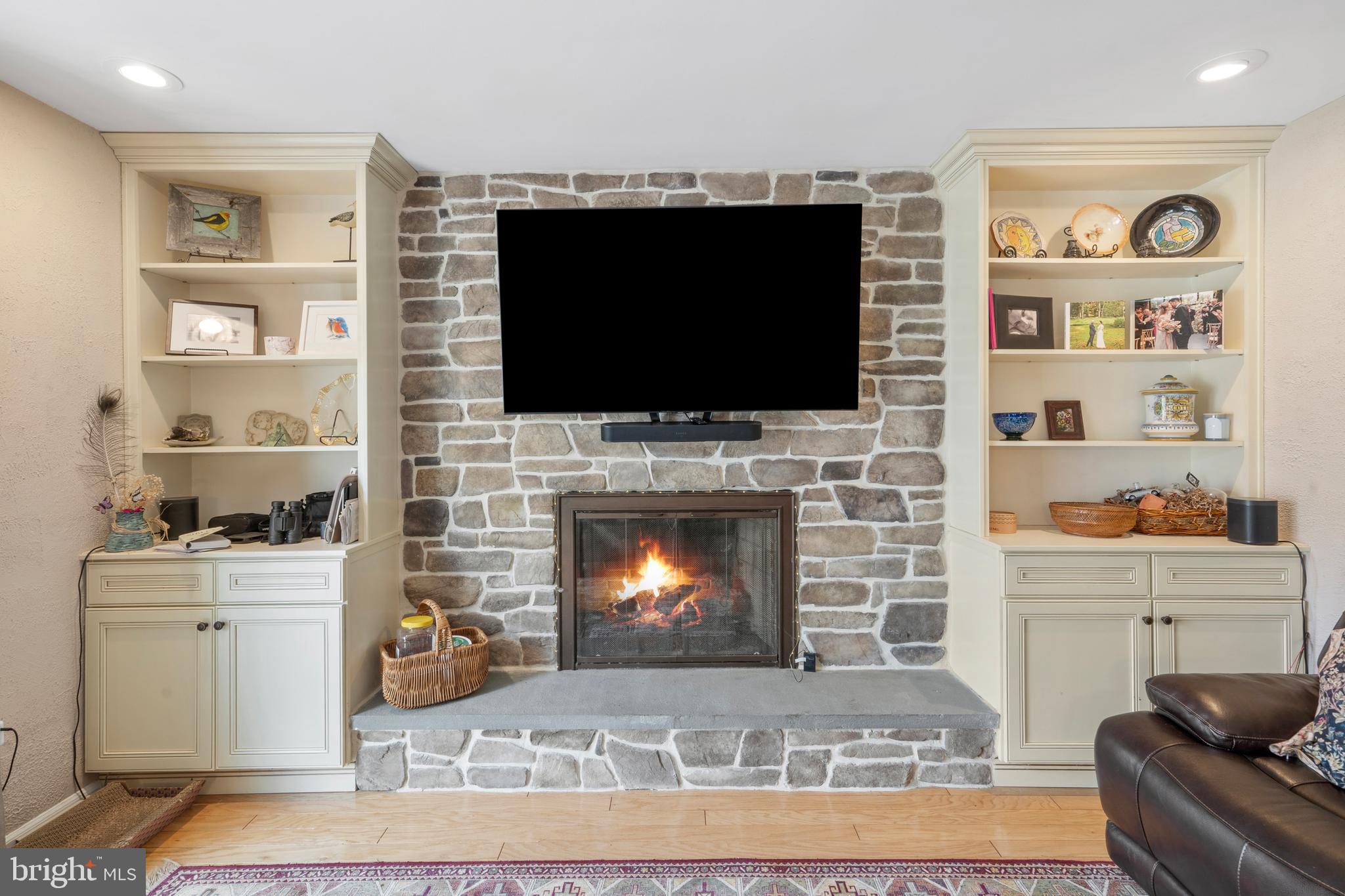 CLOVER CREST - Residential