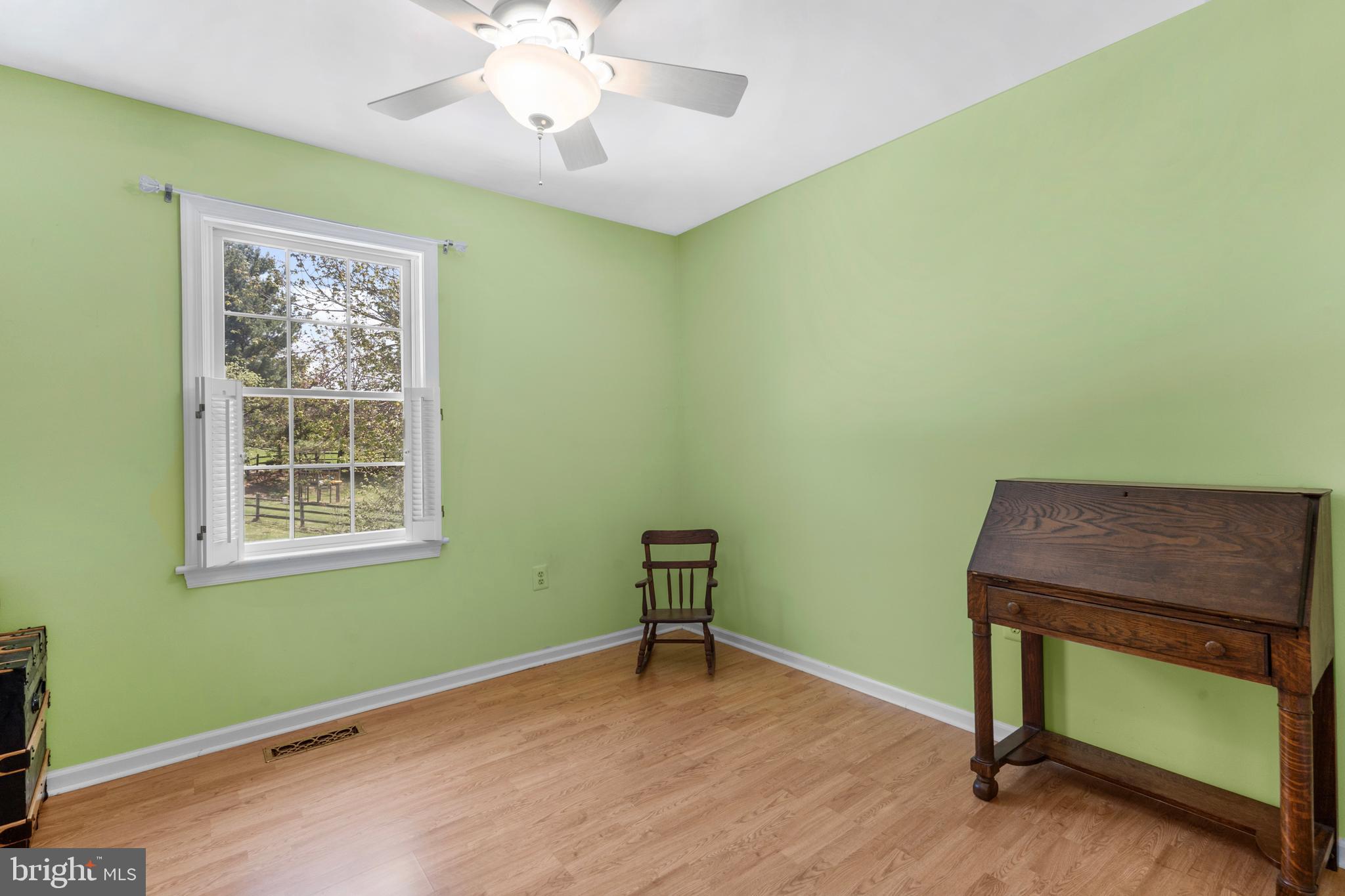 CLOVER CREST - Residential