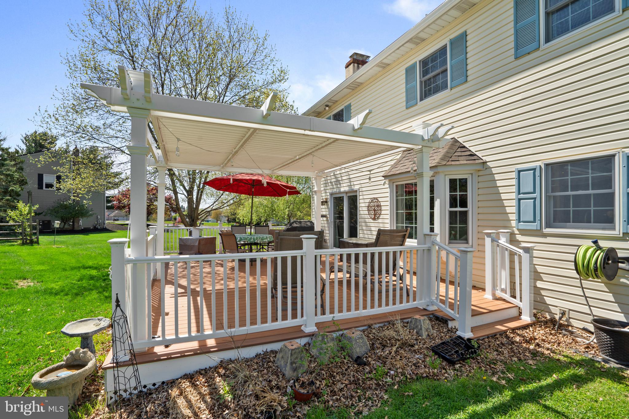 CLOVER CREST - Residential