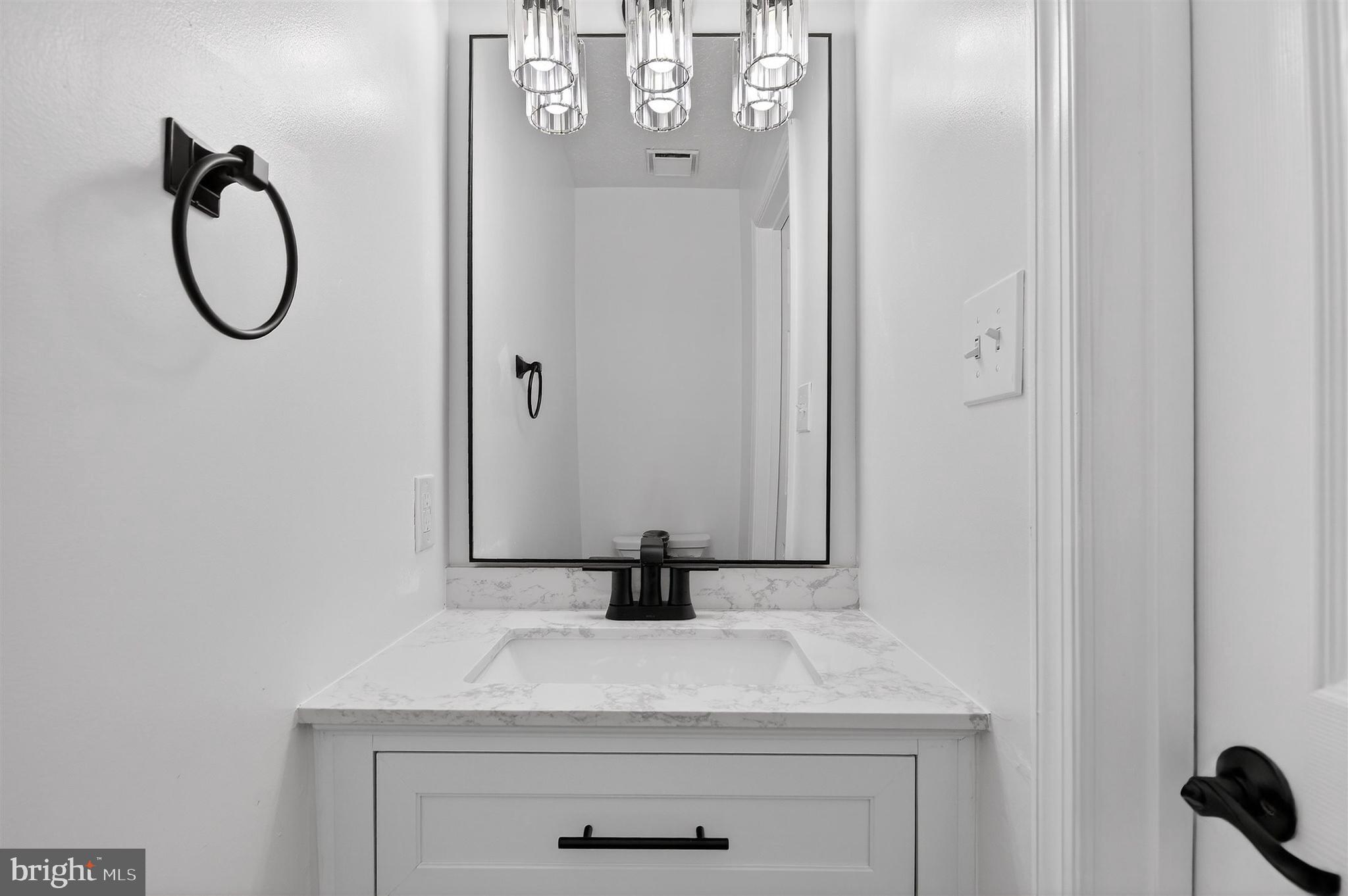 SUMMIT CREEK - Residential