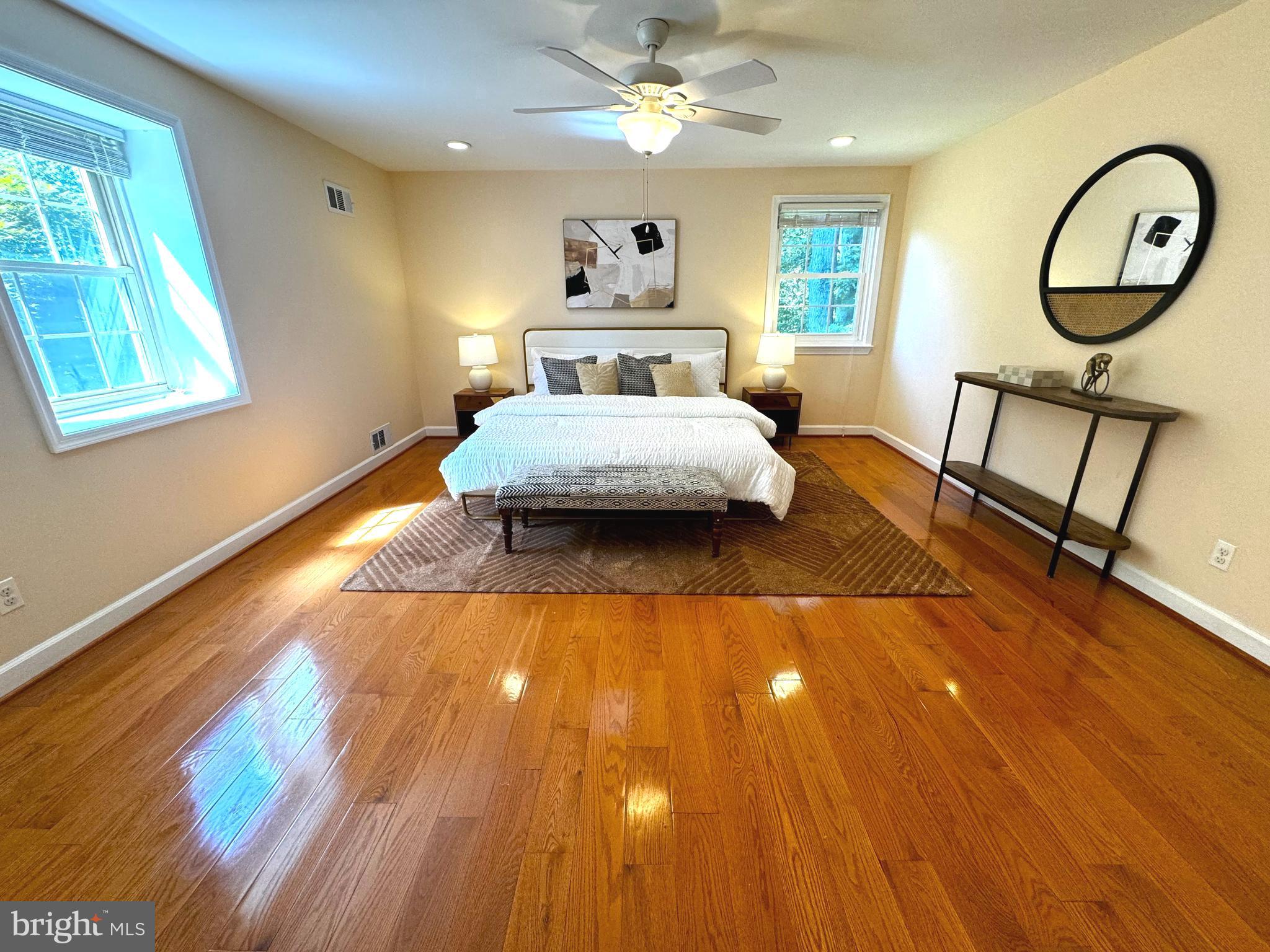 WILLOWBROOK - Residential