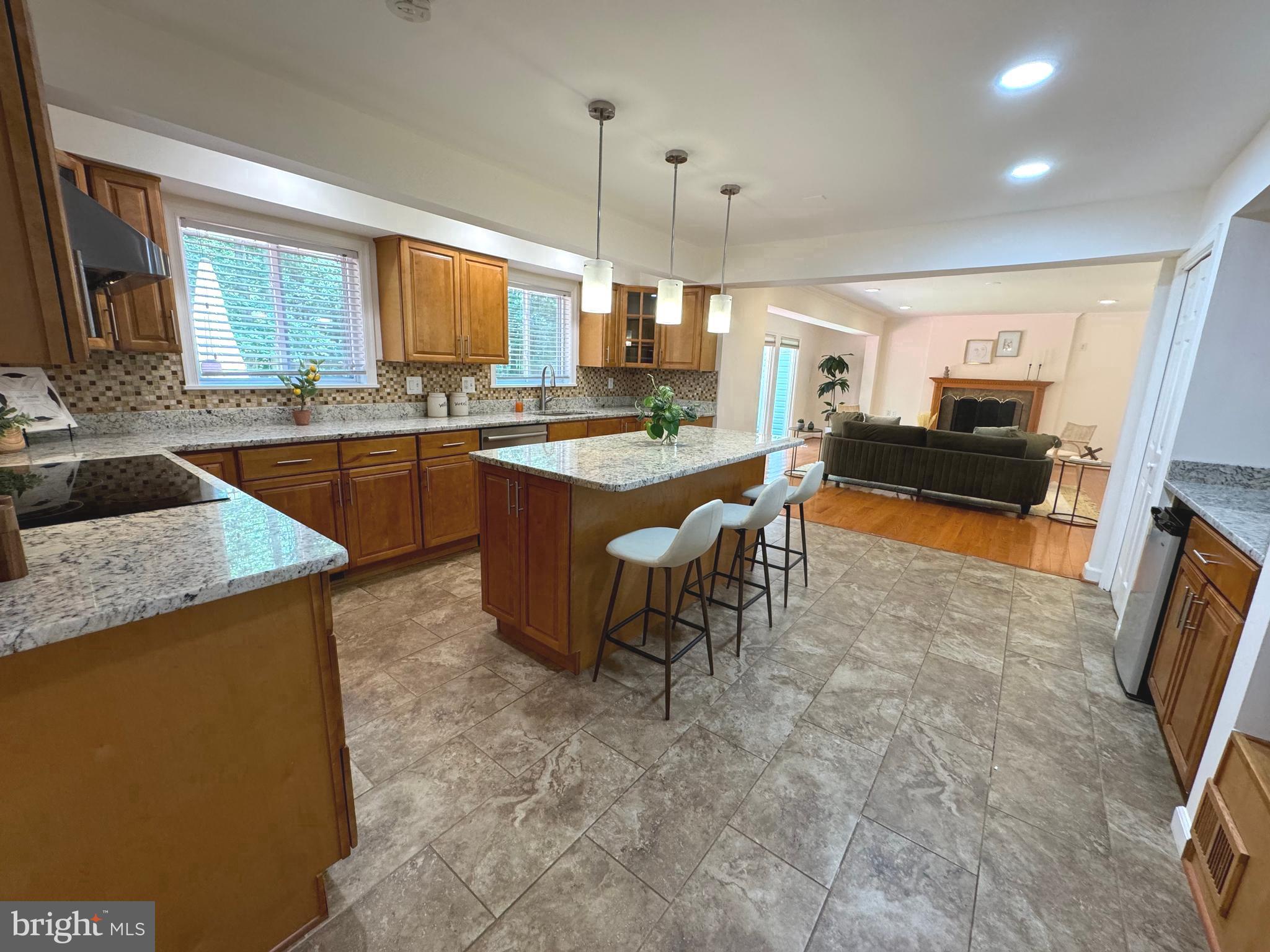 WILLOWBROOK - Residential