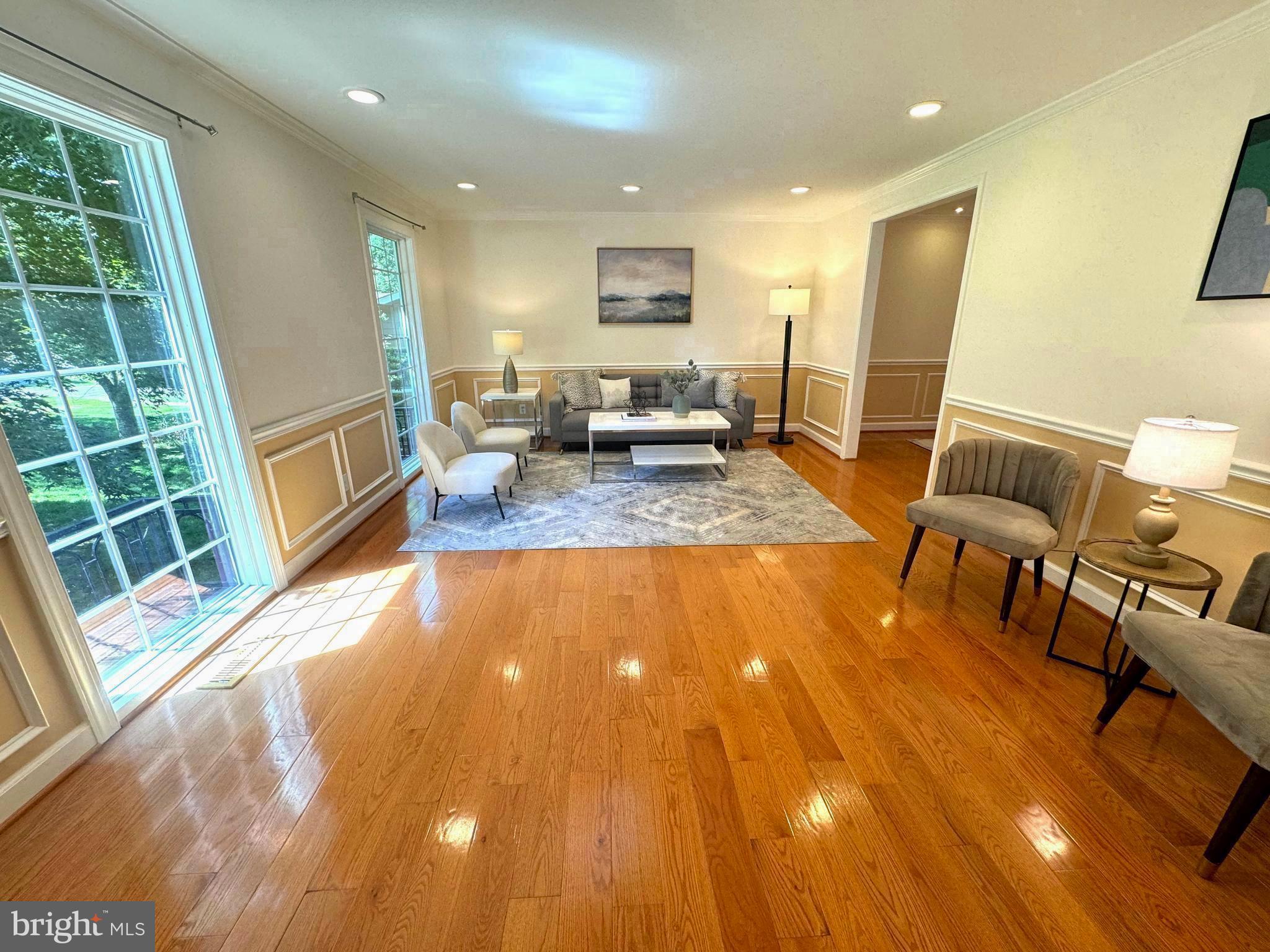 WILLOWBROOK - Residential