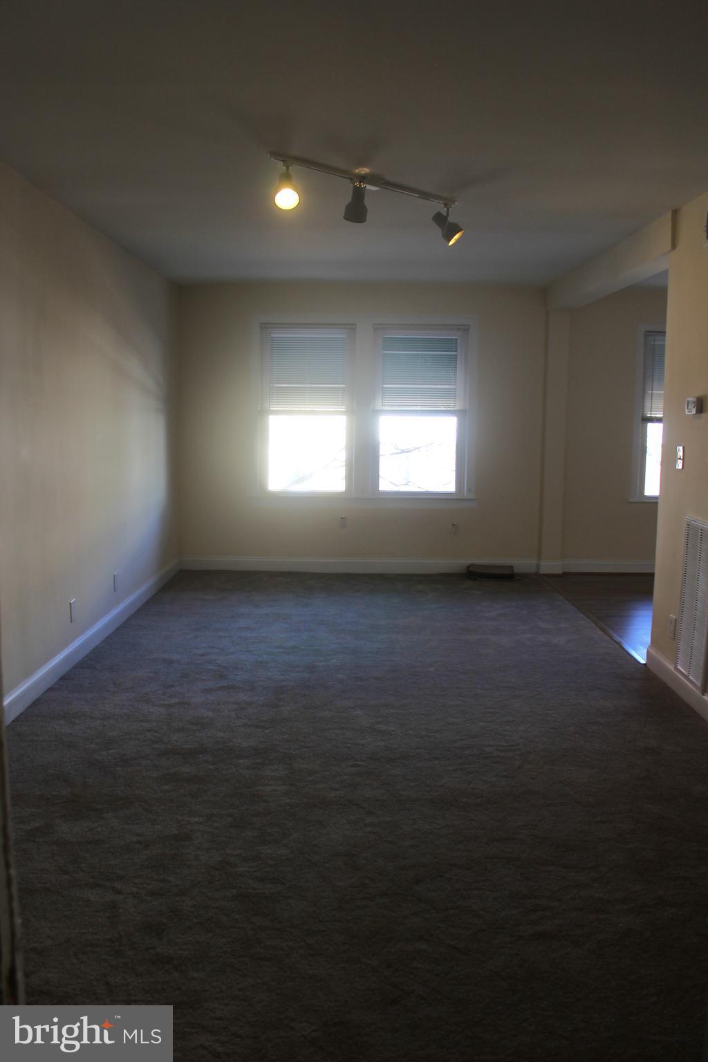 OLD TOWN ALEXANDRIA - Residential Lease