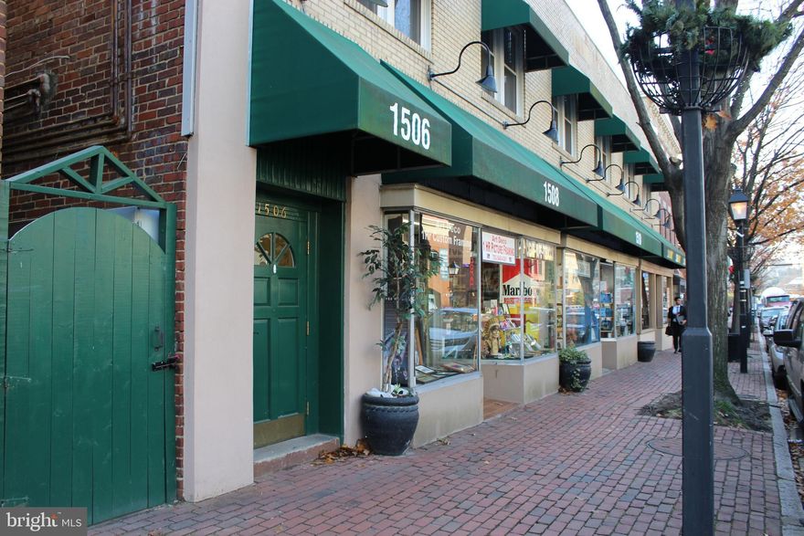 This 2nd floor, 2 bedroom, 1 bath apartment is located in Old Town Alexandria and less than 1/4 of a mile from King Street Metro Station! Features include a fully equipped kitchen, washer/dryer, central air, secured building, carpet in bedrooms and living room. Available mid-July!