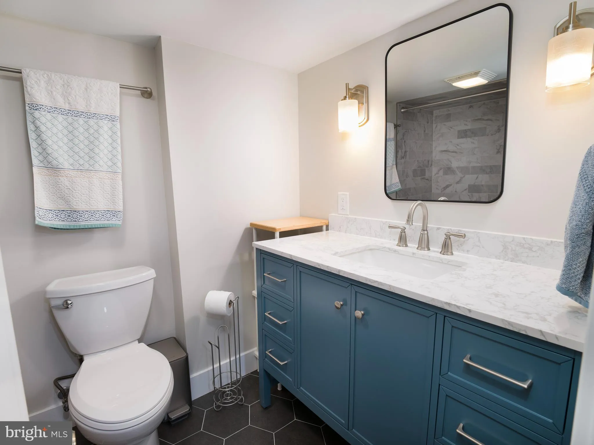 Villanova, Pennsylvania 19085, United States, 4 Bedrooms Bedrooms, ,4 BathroomsBathrooms,Residential,Active,187872