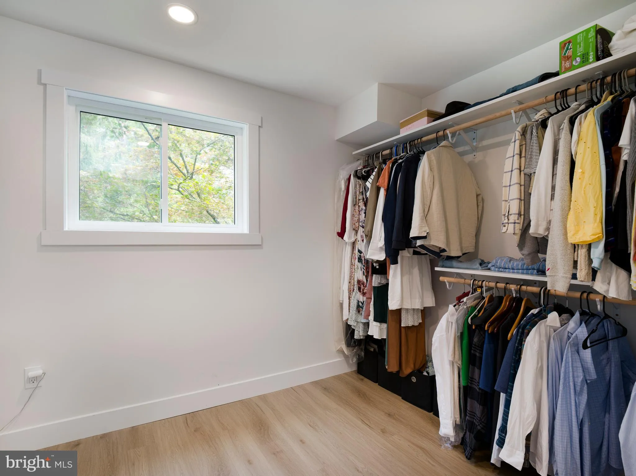 Villanova, Pennsylvania 19085, United States, 4 Bedrooms Bedrooms, ,4 BathroomsBathrooms,Residential,Active,187872