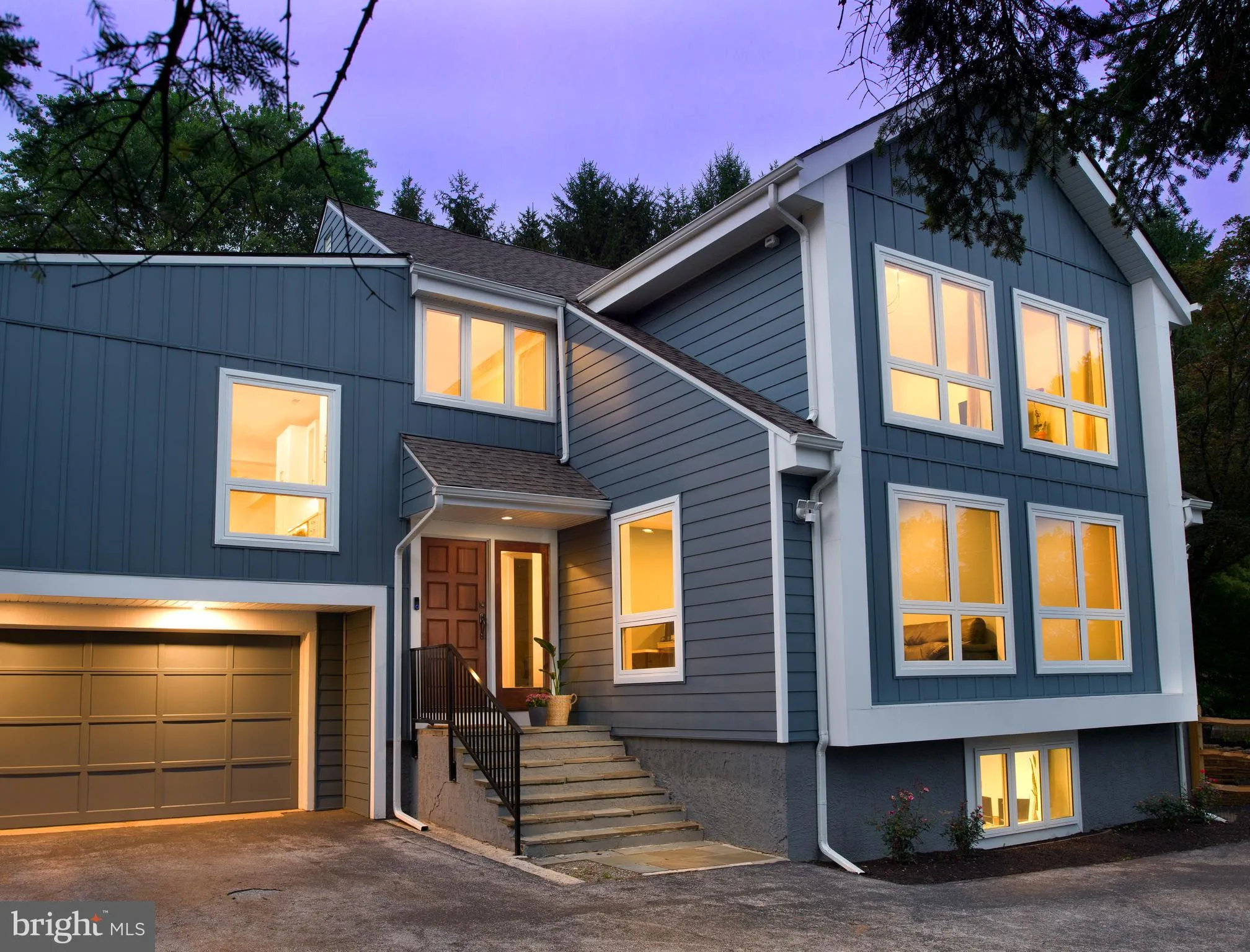 Villanova, Pennsylvania 19085, United States, 4 Bedrooms Bedrooms, ,4 BathroomsBathrooms,Residential,Active,187872