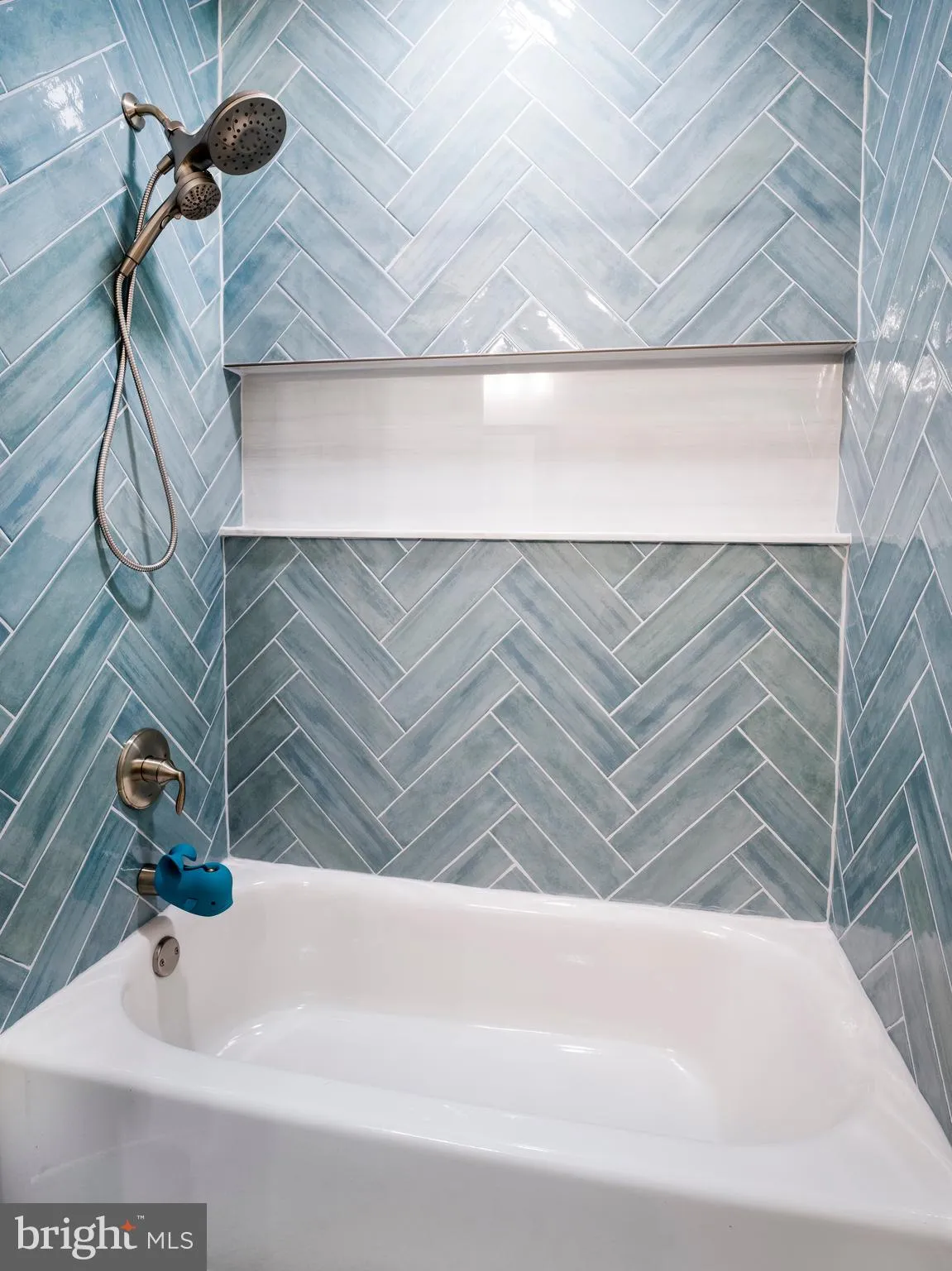 Villanova, Pennsylvania 19085, United States, 4 Bedrooms Bedrooms, ,4 BathroomsBathrooms,Residential,Active,187872