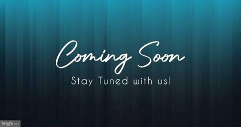 Photo of 15101 Interlachen Drive #1-705, SILVER SPRING, MD 20906 (MLS # MDMC2218102)