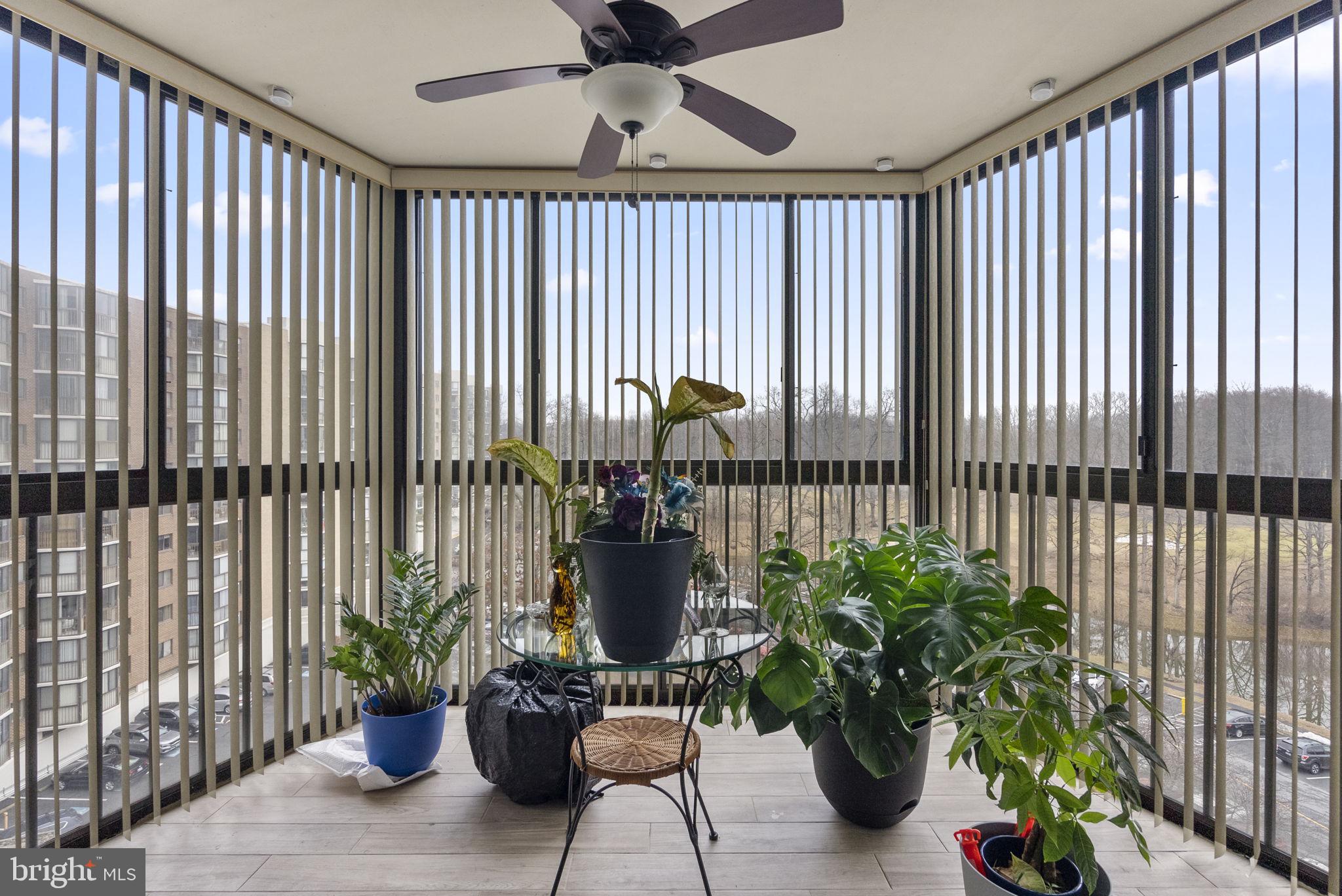 GREENS AT LEISURE WORLD - Residential