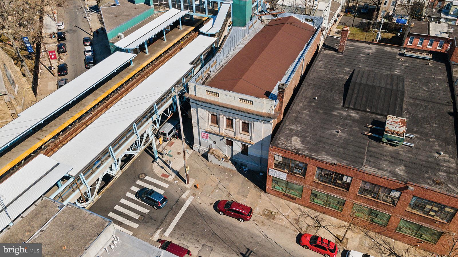 EAST KENSINGTON - Commercial Sale