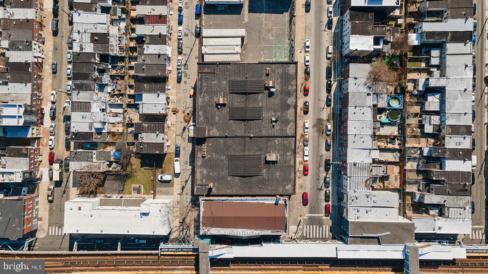 EAST KENSINGTON - Commercial Sale