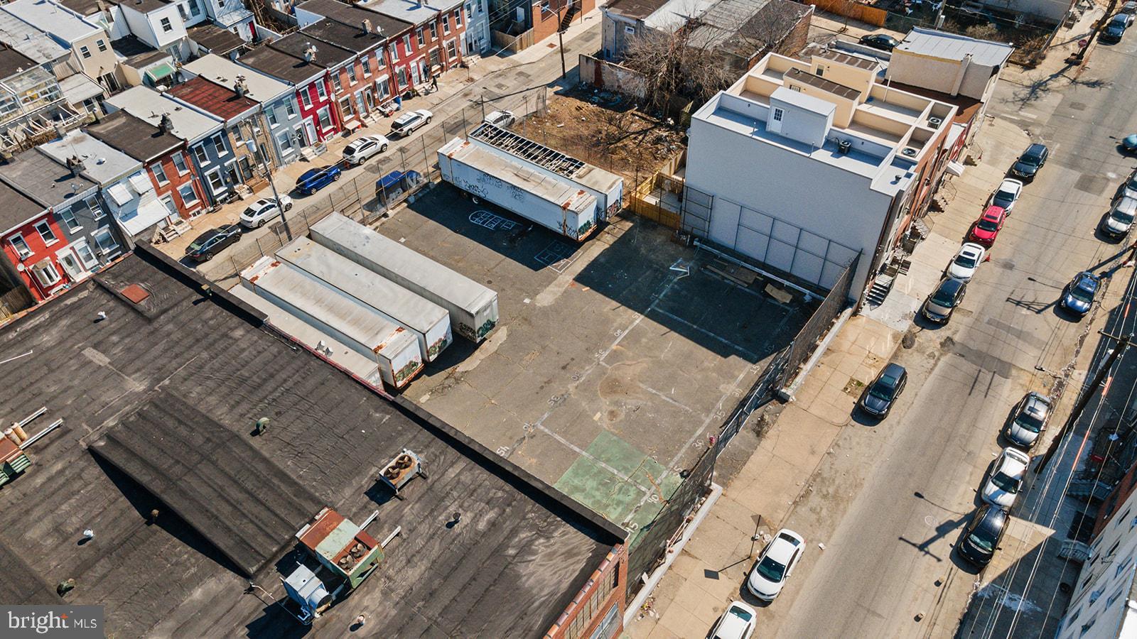 EAST KENSINGTON - Commercial Sale