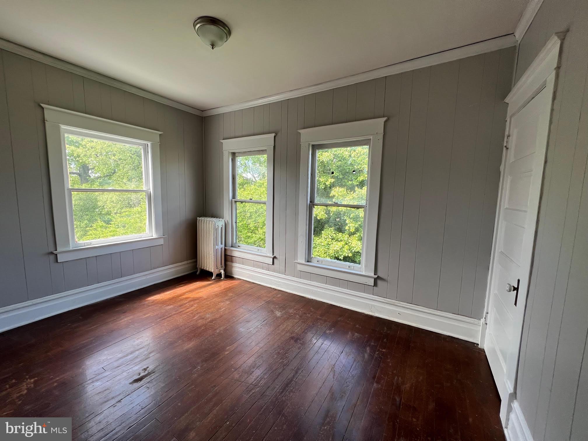 201 DELAWARE AVENUE 2