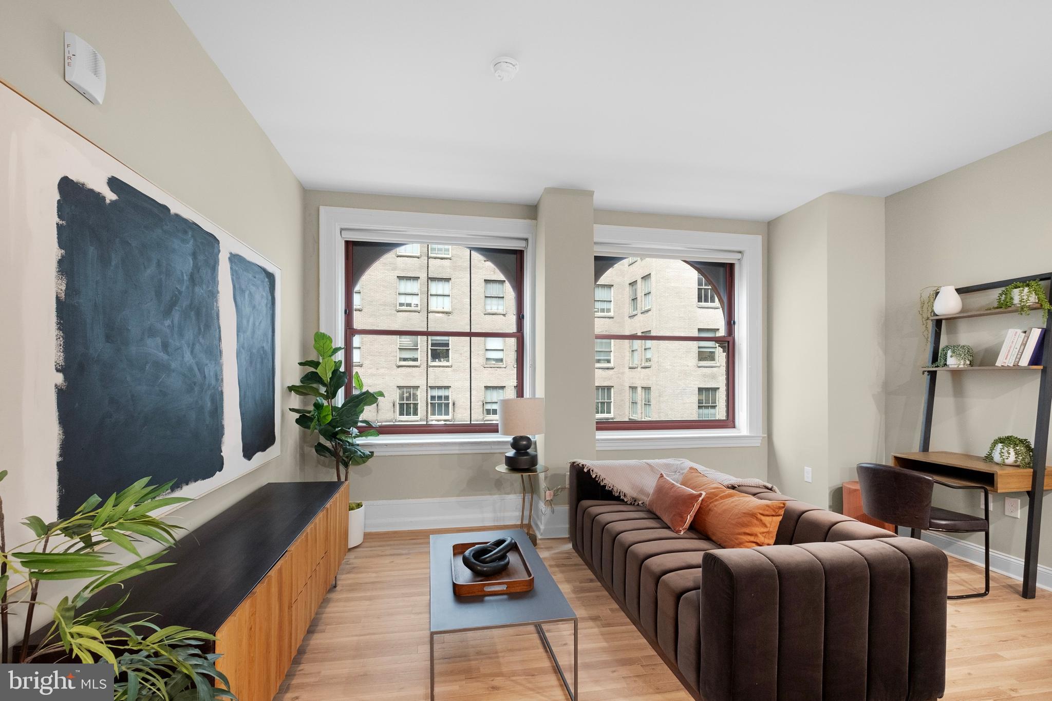 1420 CHESTNUT STREET 22 604