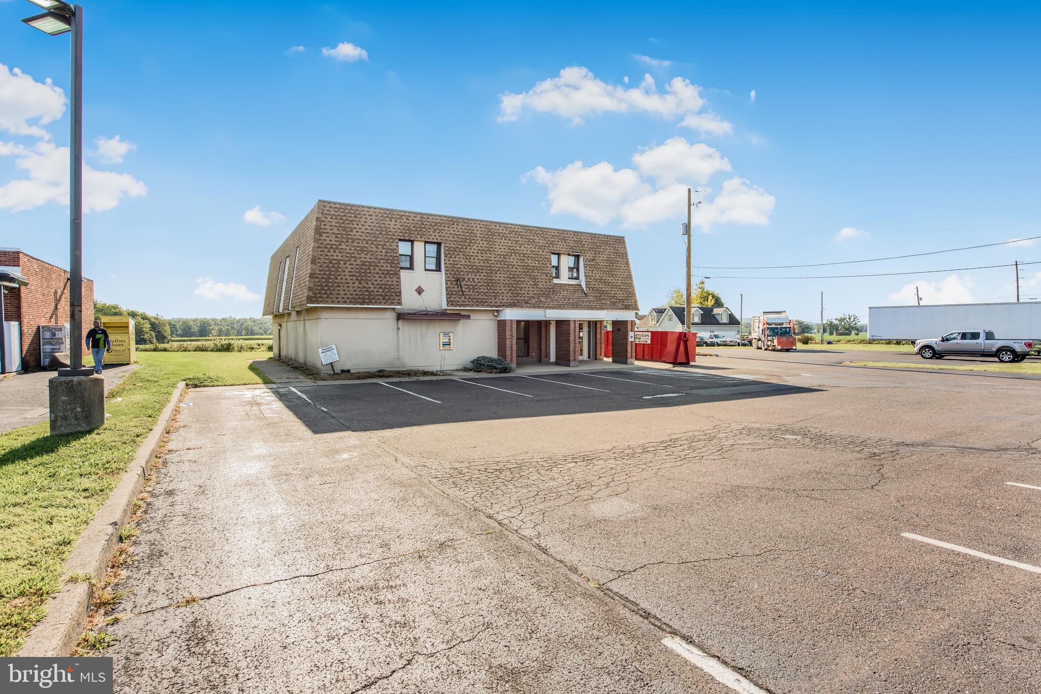 519 RICHLANDTOWN PIKE