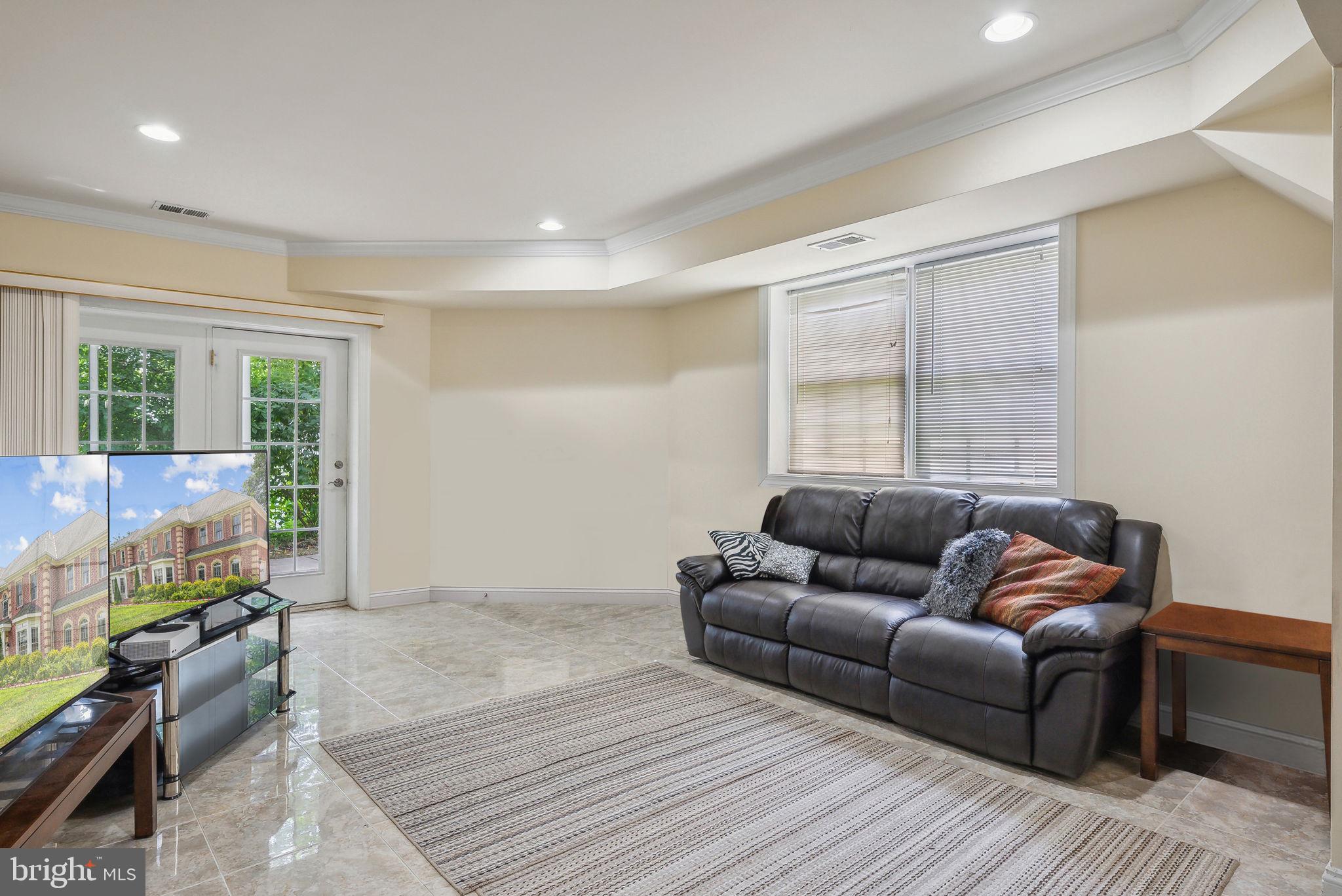 OLD DOMINION GARDENS - Residential