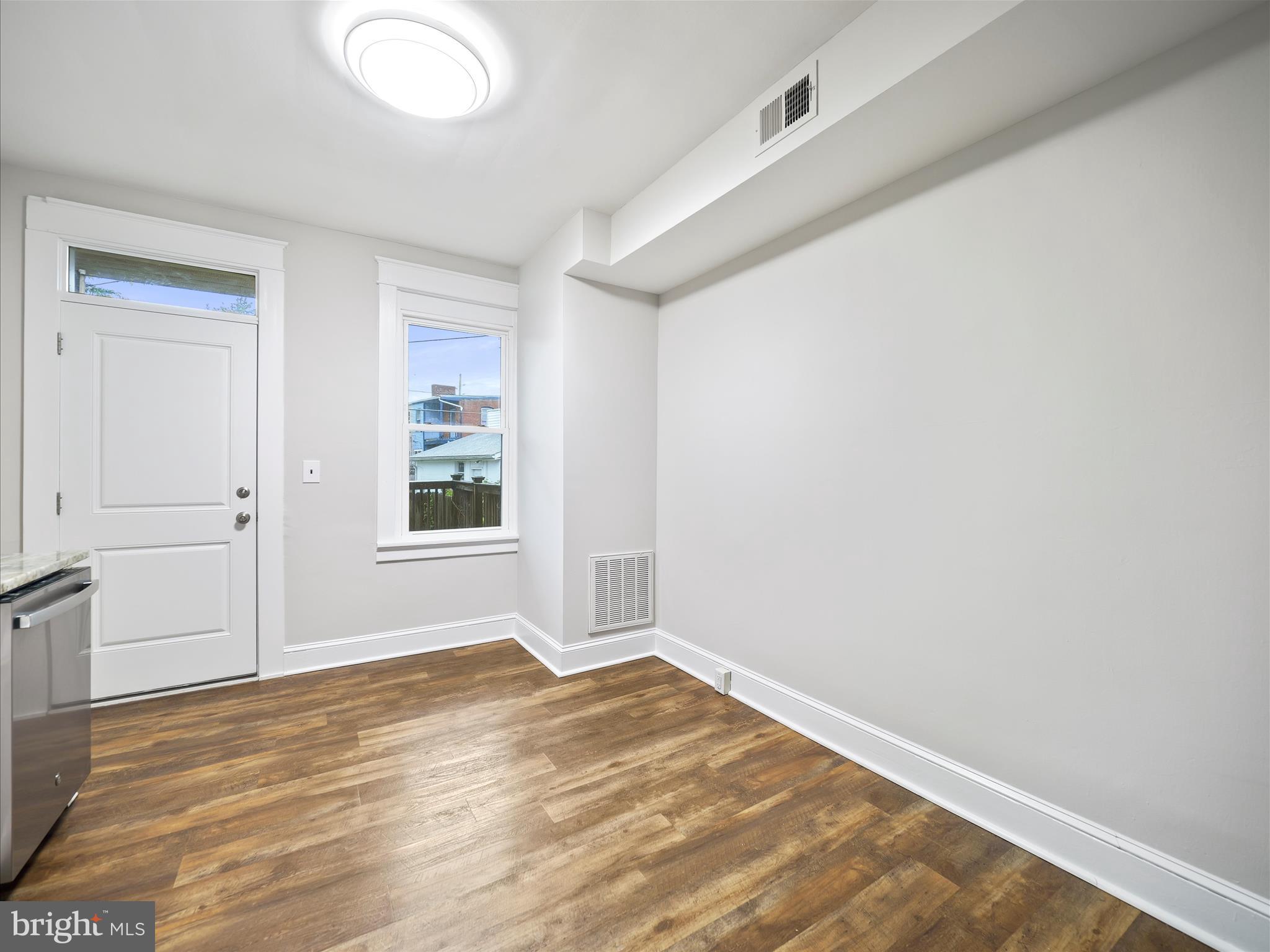 DOWNTOWN FREDERICK - Residential