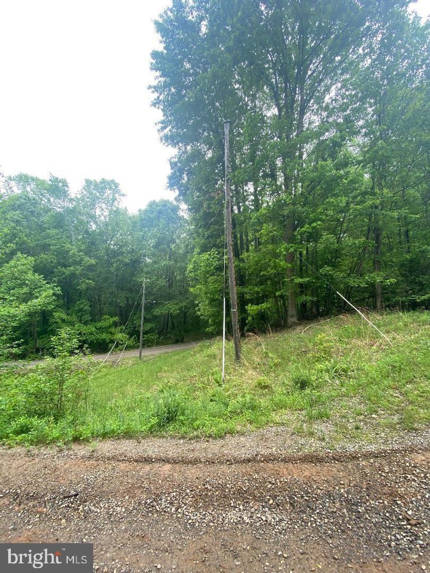 Perfect opportunity to own 6.089 of wooded acreage in Potomac Forest subdivision. Expired 3 bedroom septic permit on file (will need to be updated). This property is close to the Stafford County line and offers an easy commute to Dahlgren, I95, and Maryland. Bring your builder and build your dream home!