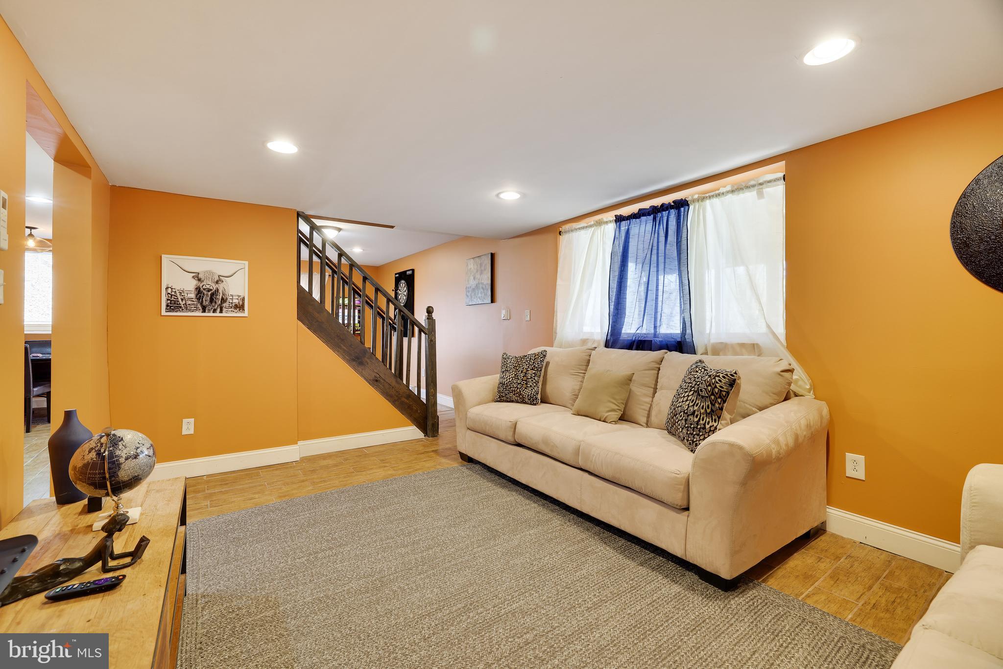 SAW CREEK ESTATES - Residential