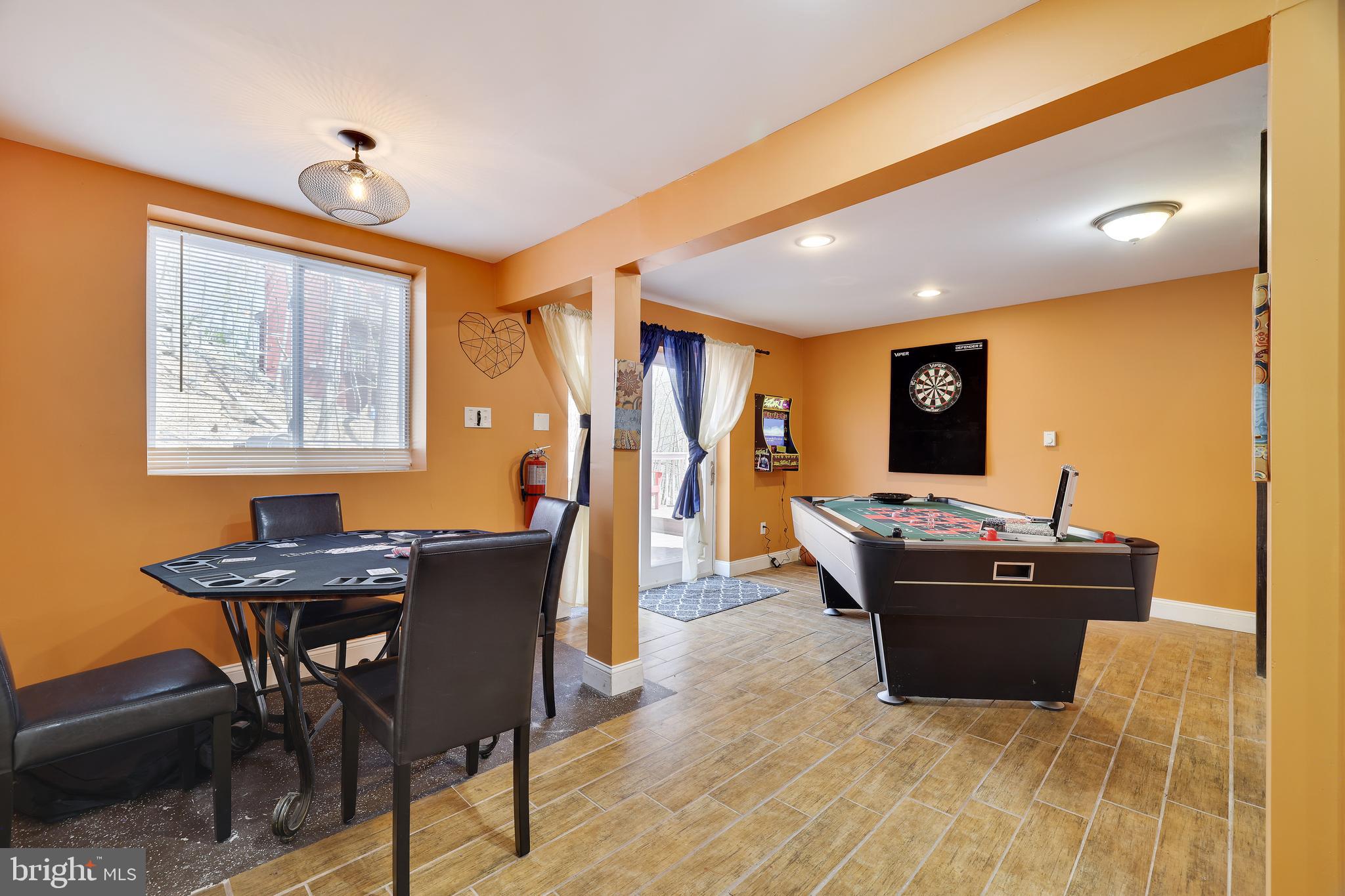 SAW CREEK ESTATES - Residential