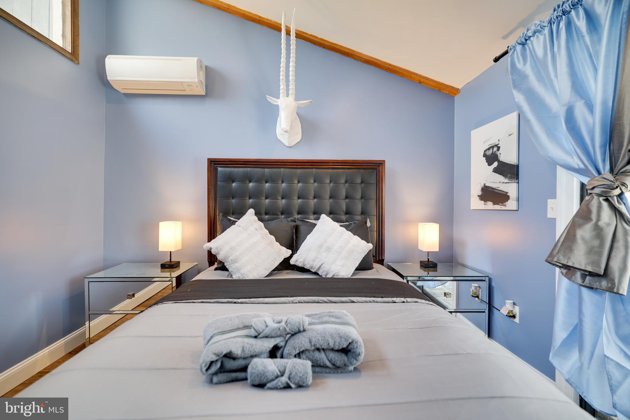 SAW CREEK ESTATES - Residential