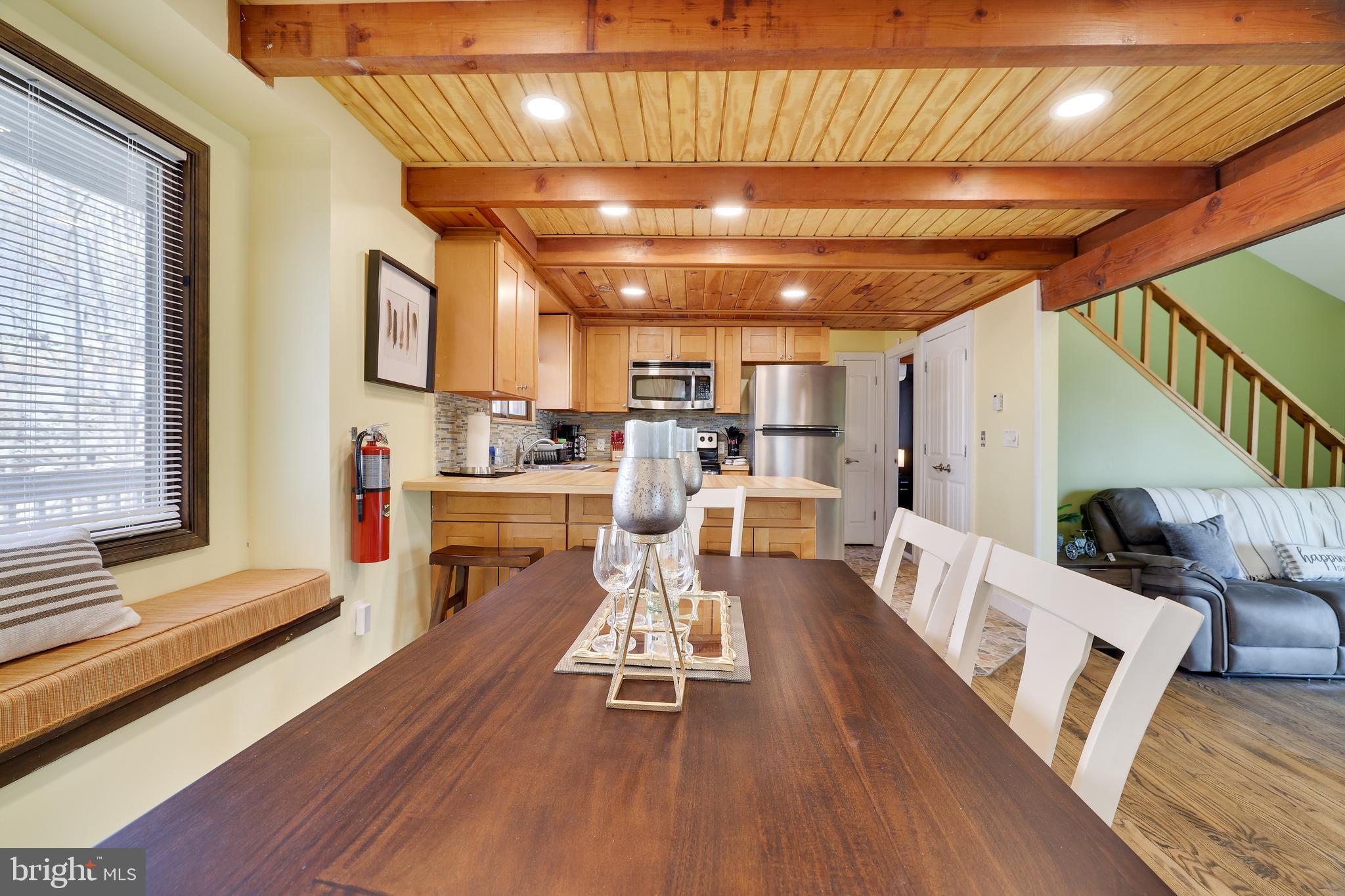 SAW CREEK ESTATES - Residential