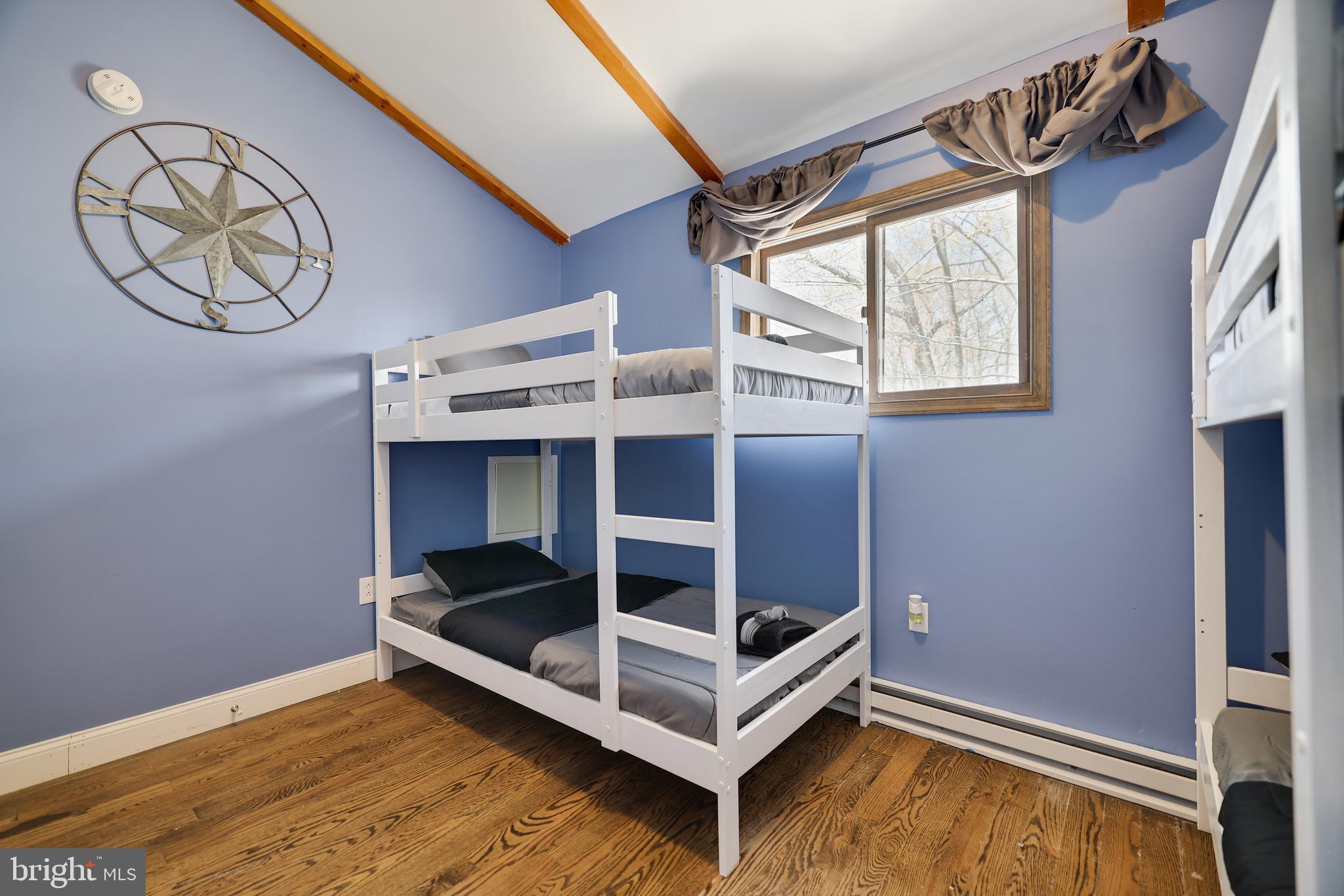 SAW CREEK ESTATES - Residential