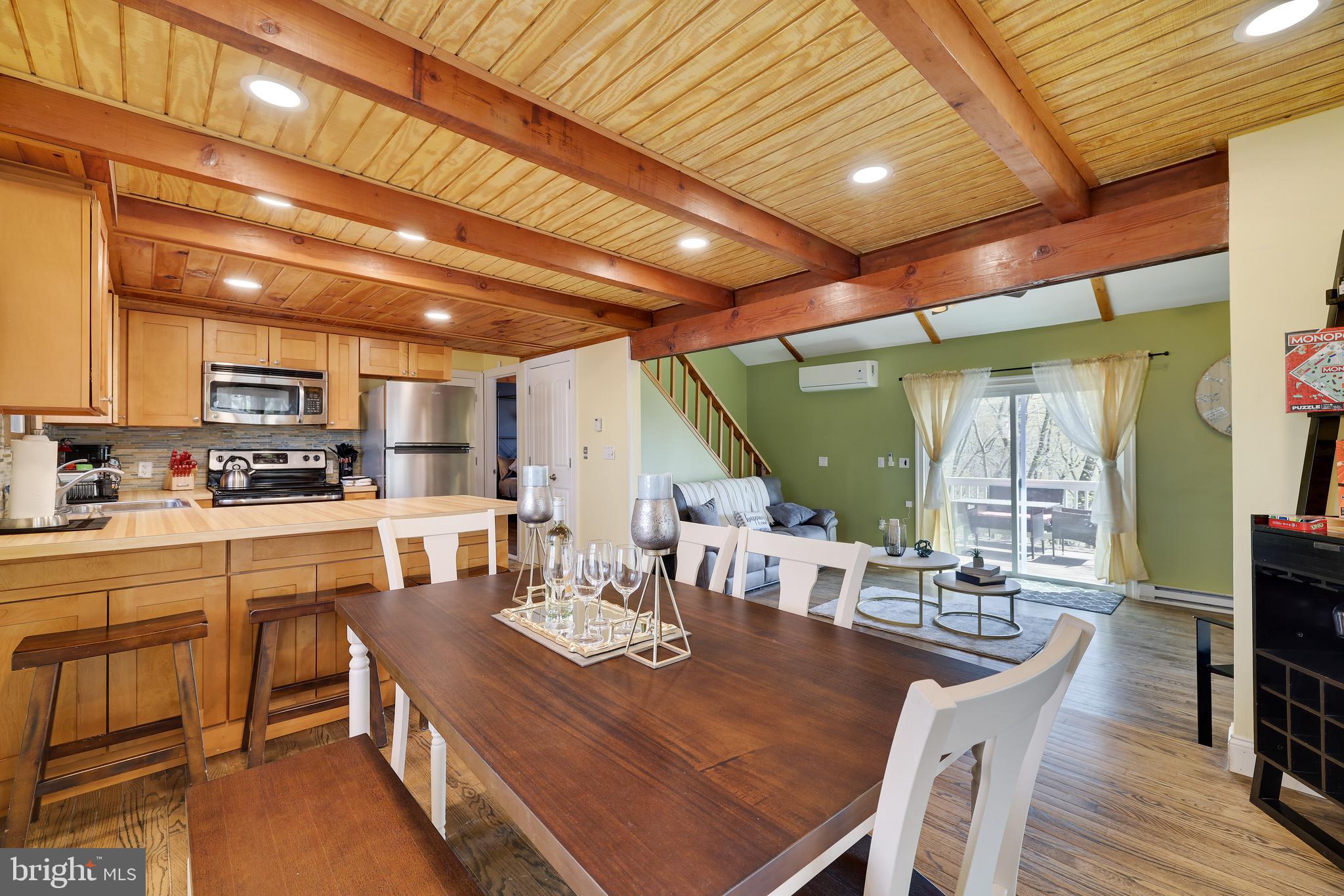 SAW CREEK ESTATES - Residential