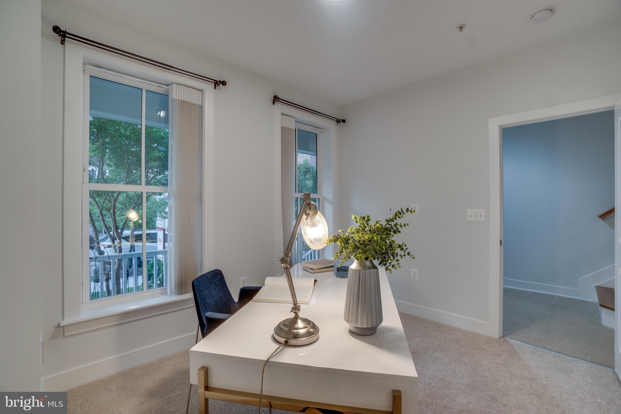 POTOMAC  YARDS - Residential Lease