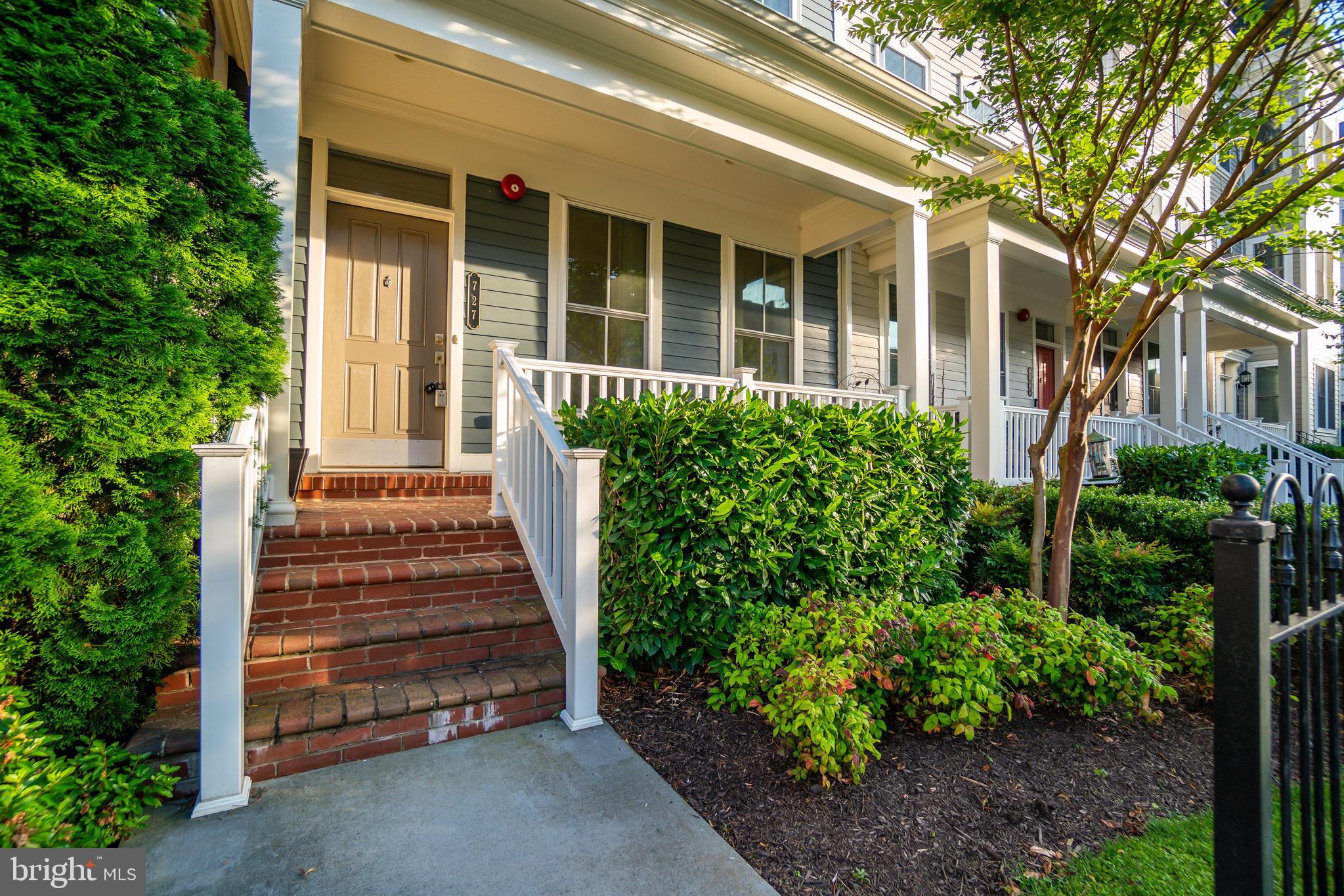 POTOMAC  YARDS - Residential Lease