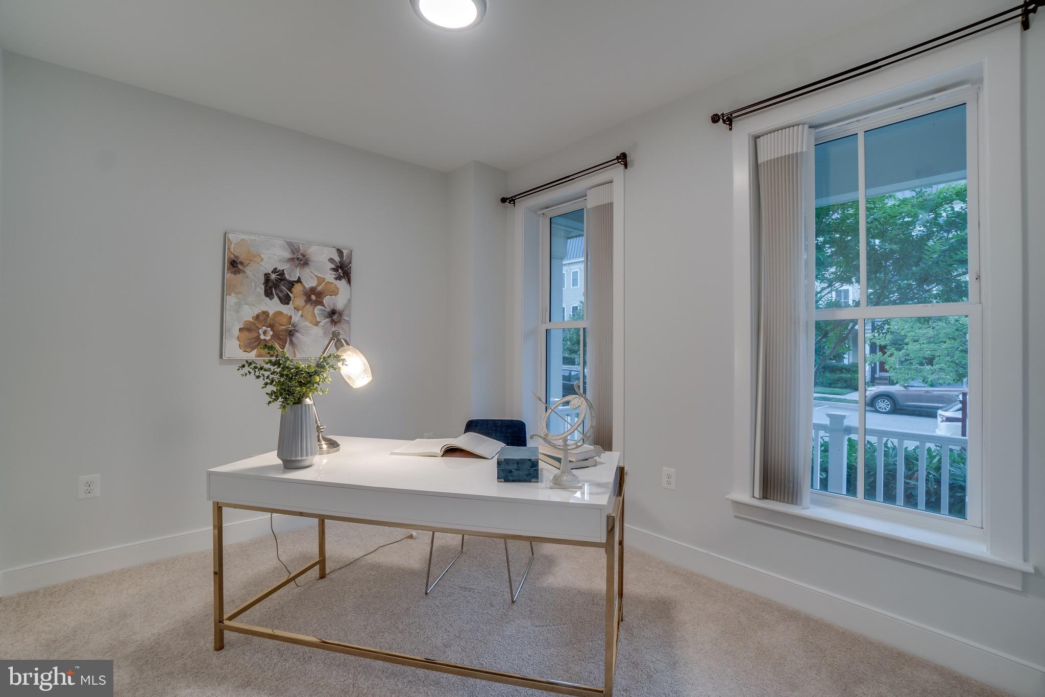 POTOMAC  YARDS - Residential Lease