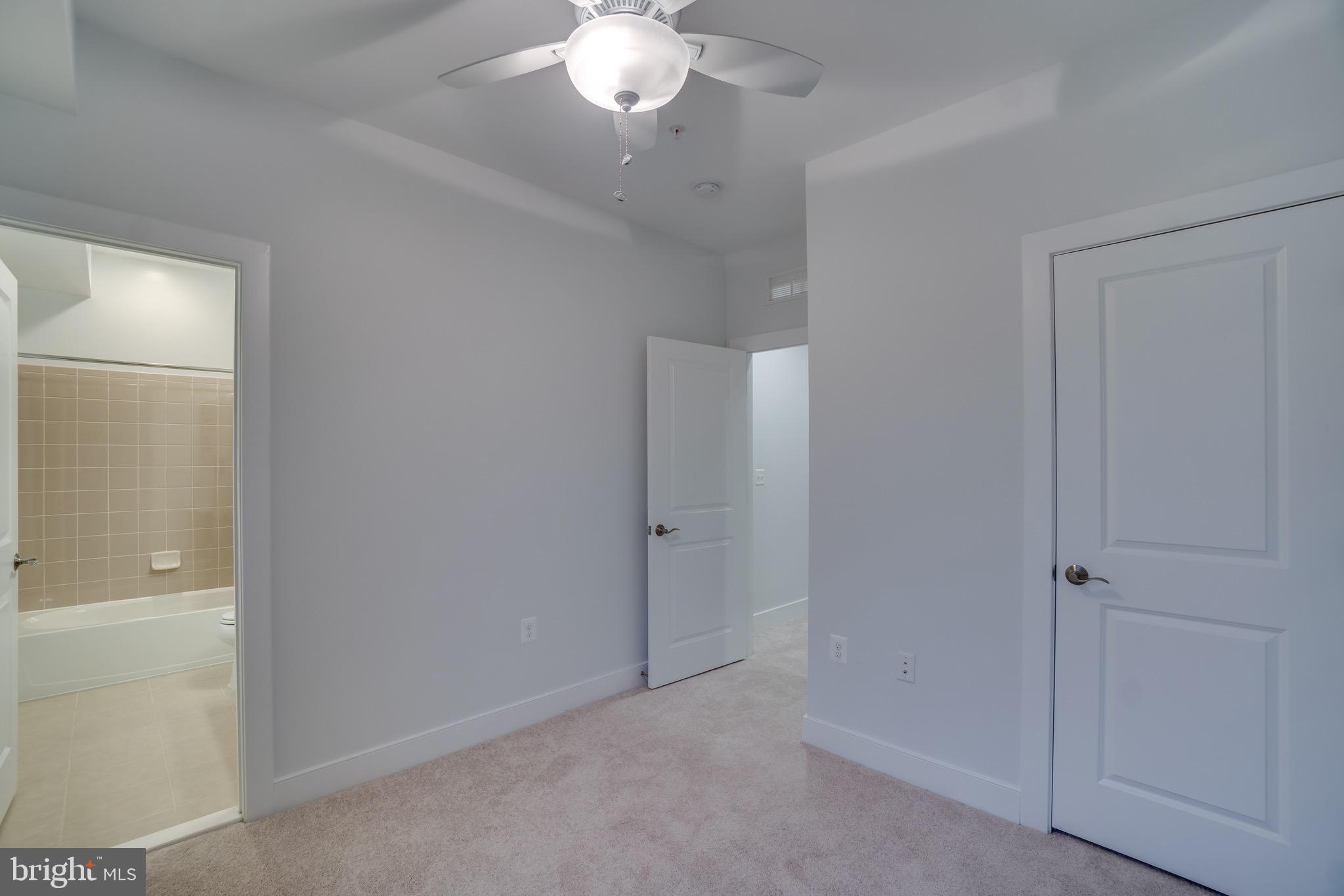 POTOMAC  YARDS - Residential Lease