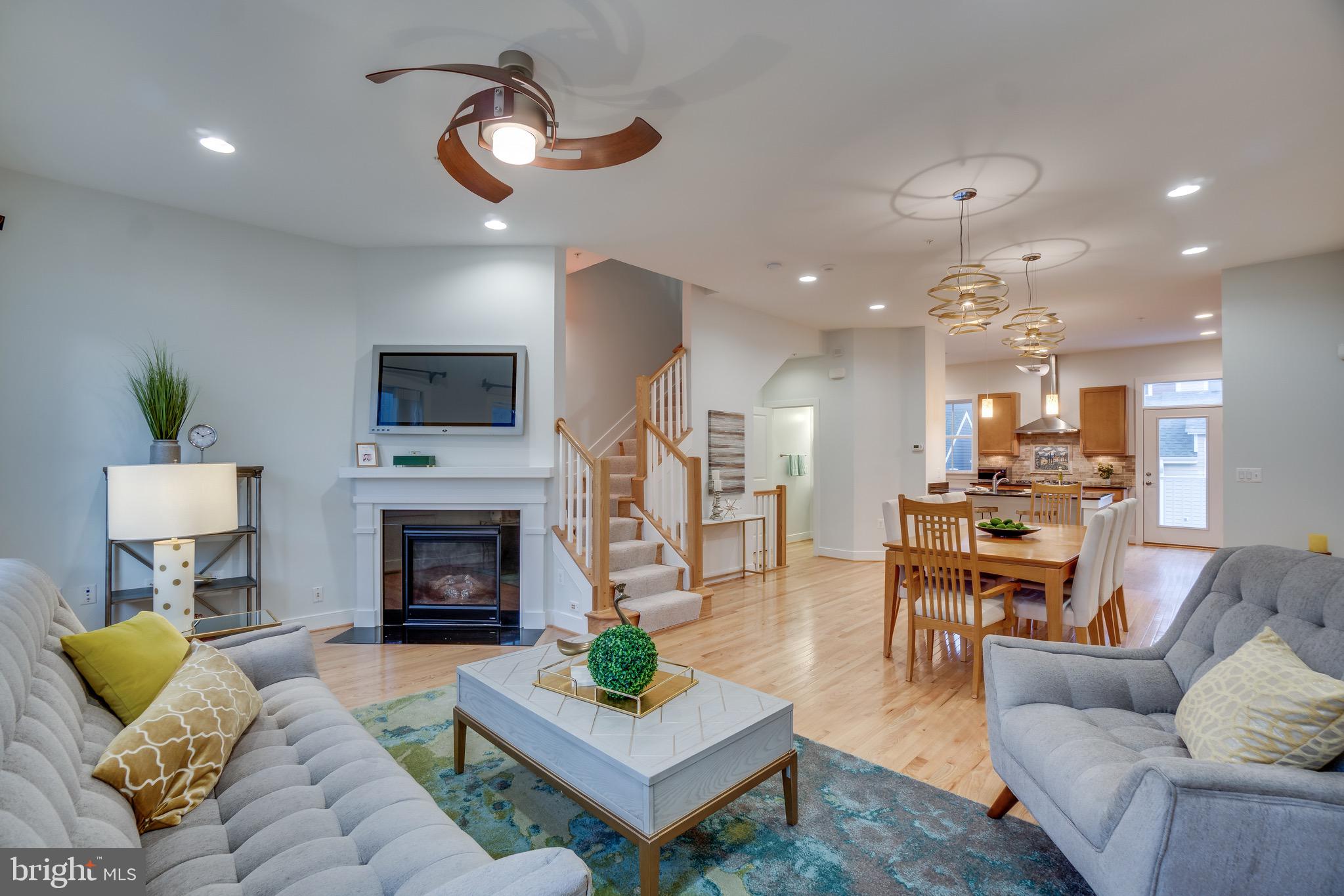 POTOMAC  YARDS - Residential Lease