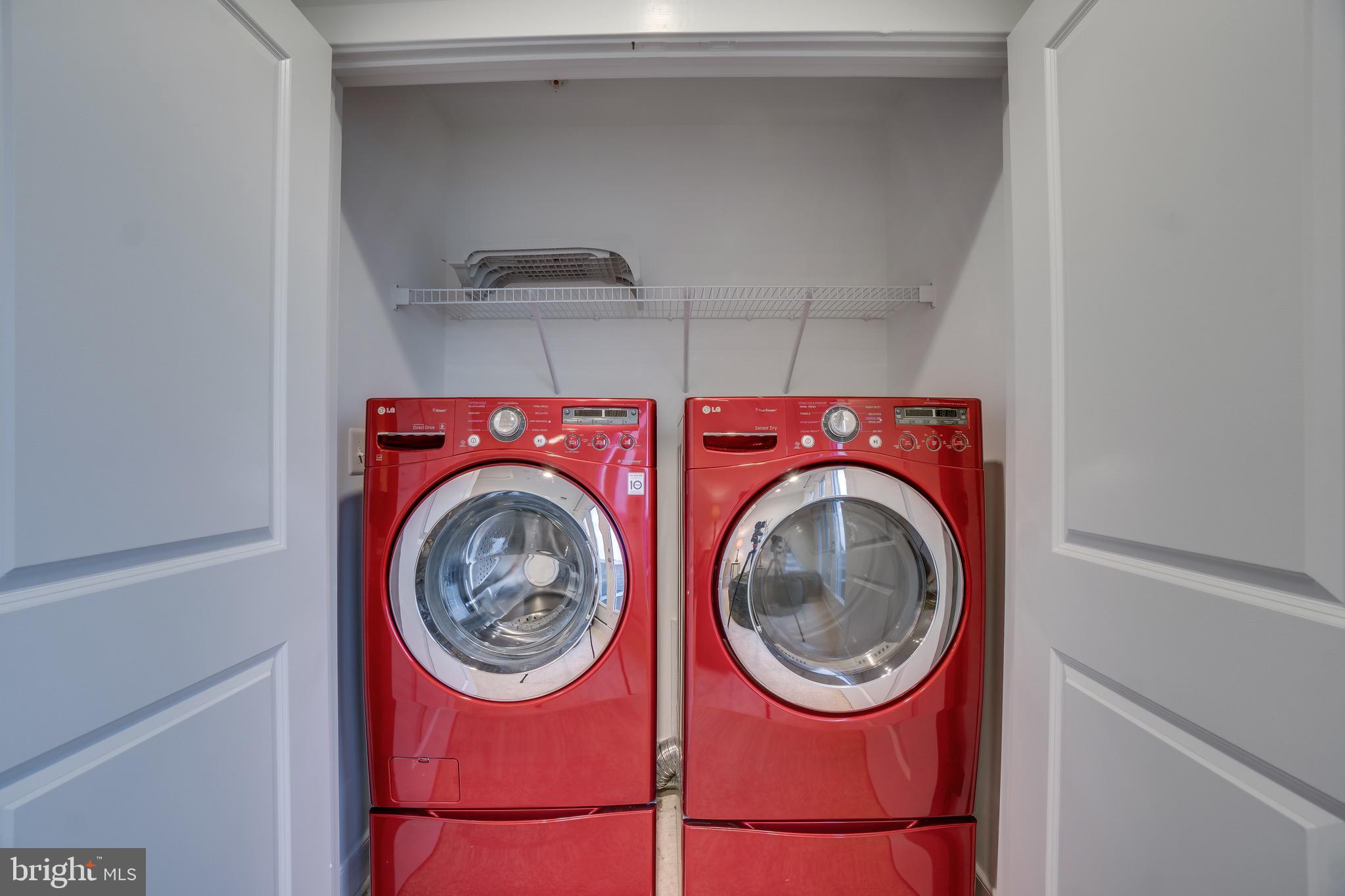 POTOMAC  YARDS - Residential Lease