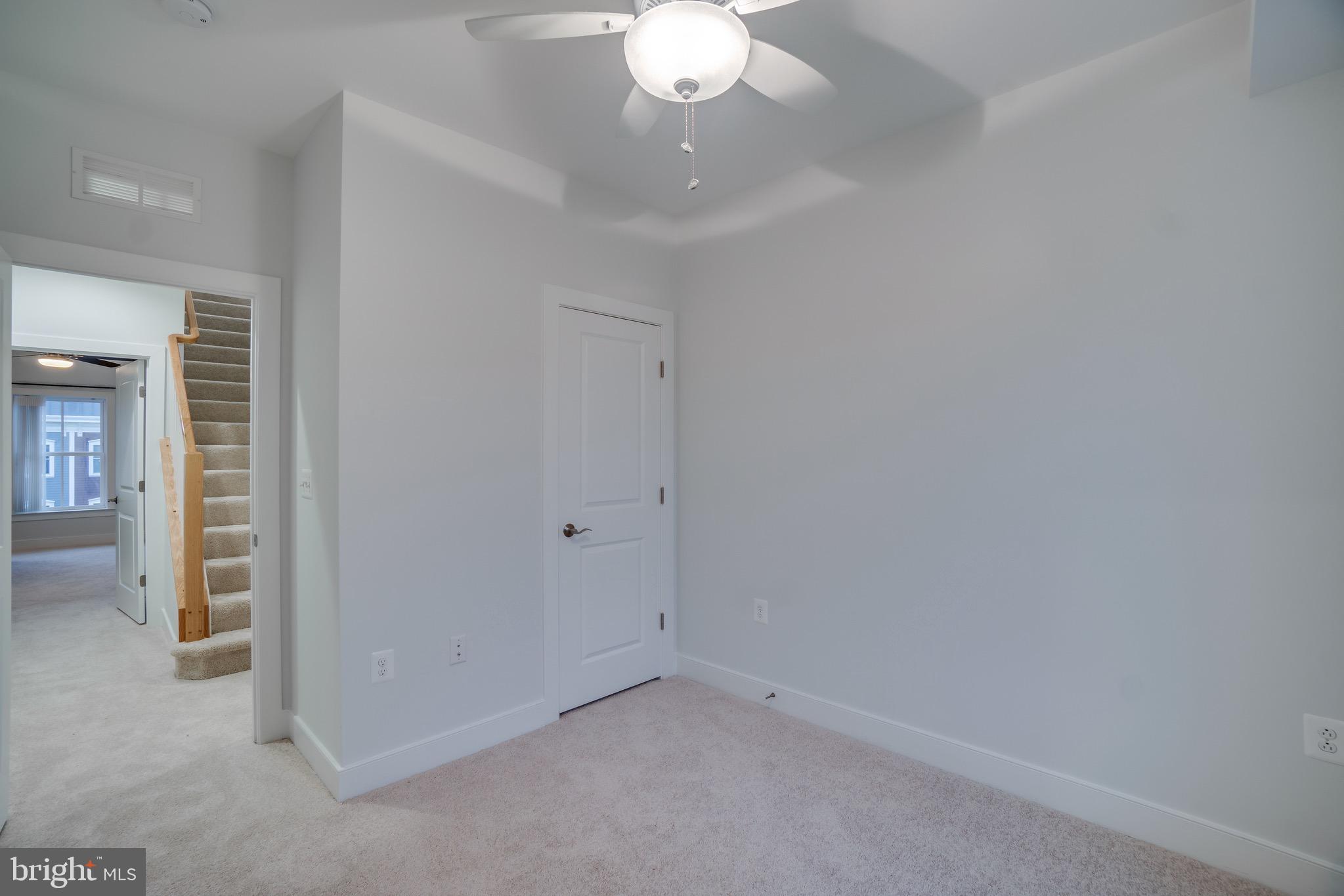 POTOMAC  YARDS - Residential Lease