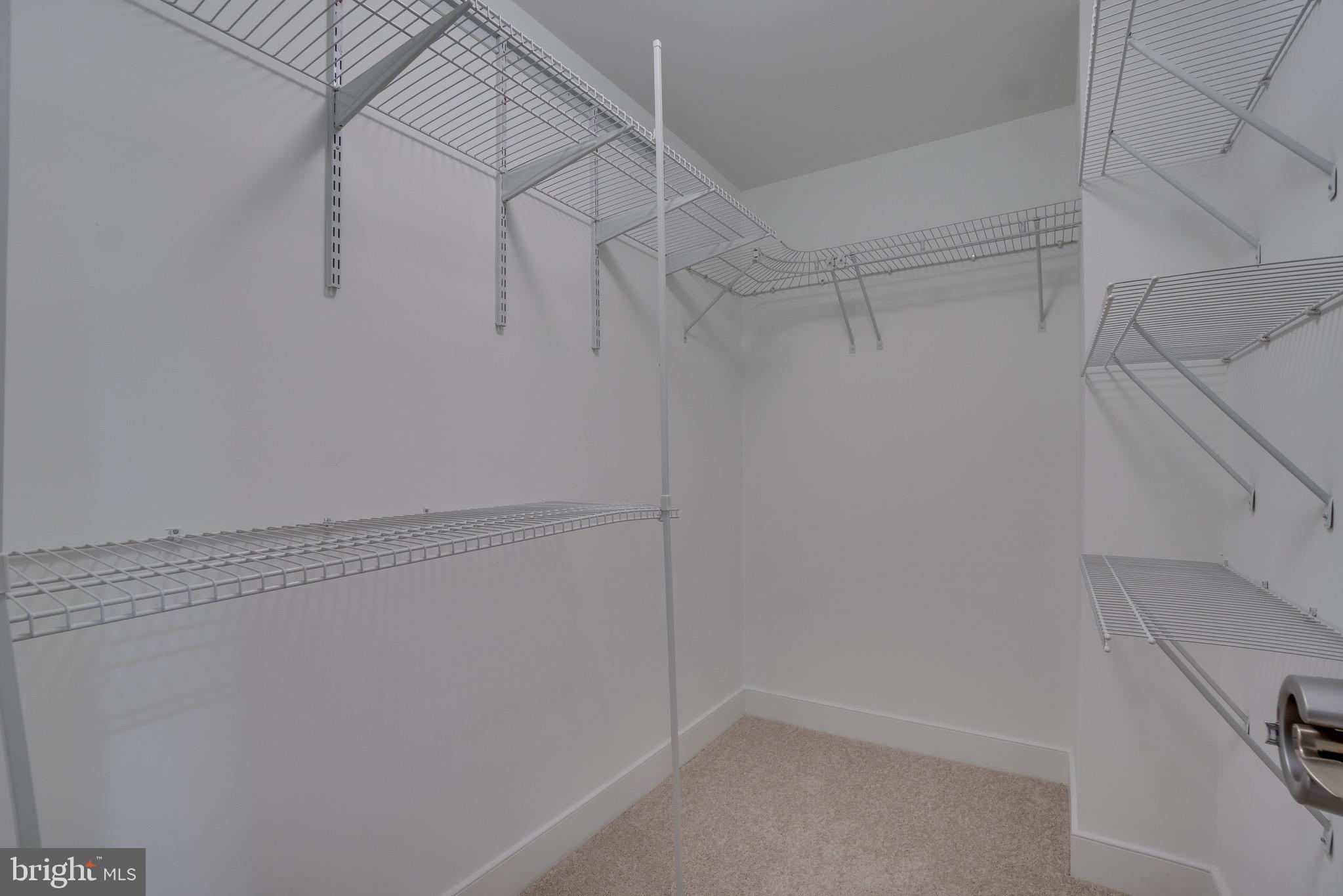 POTOMAC  YARDS - Residential Lease