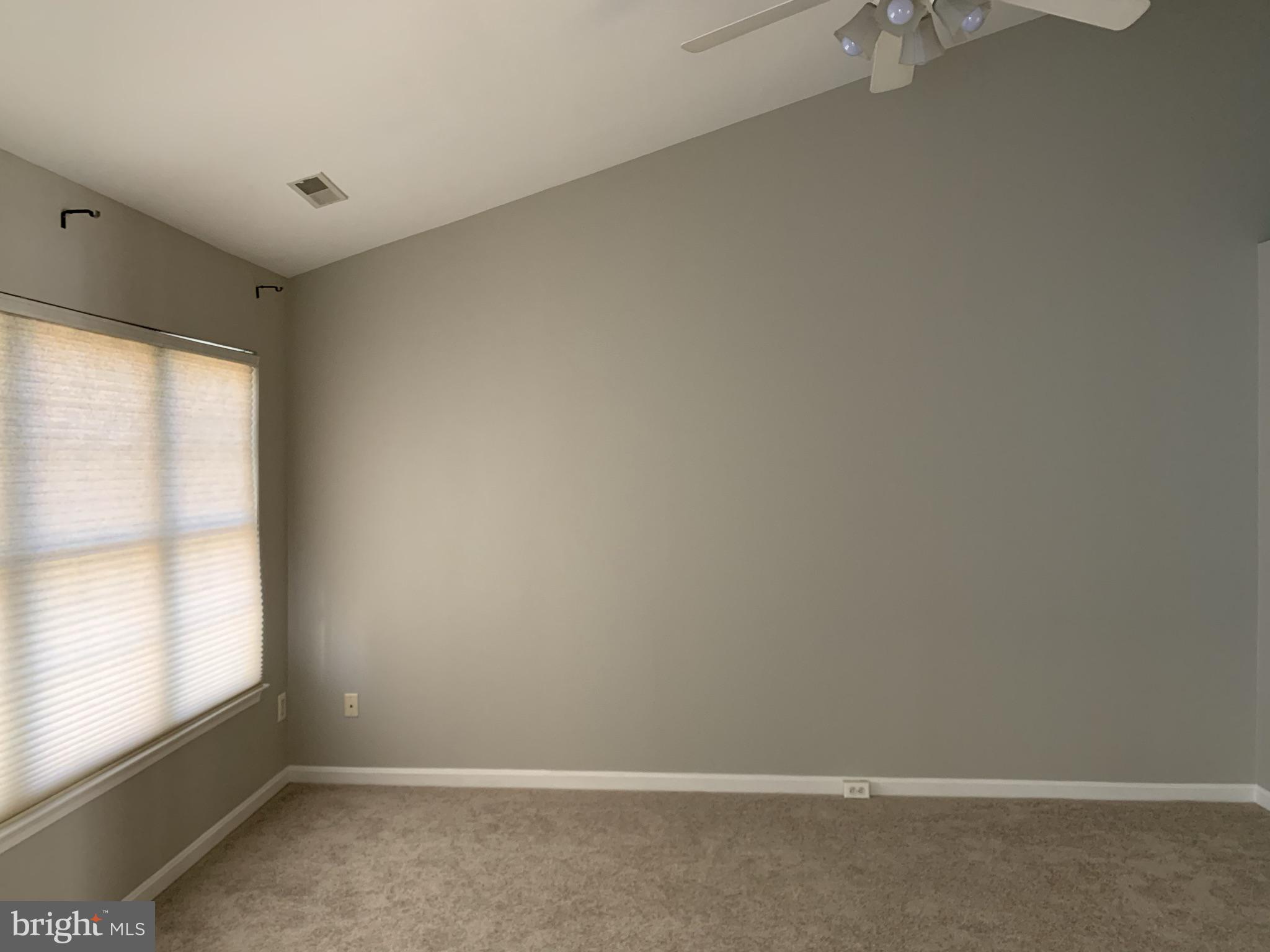 GOVERNORS GROVE - Residential Lease