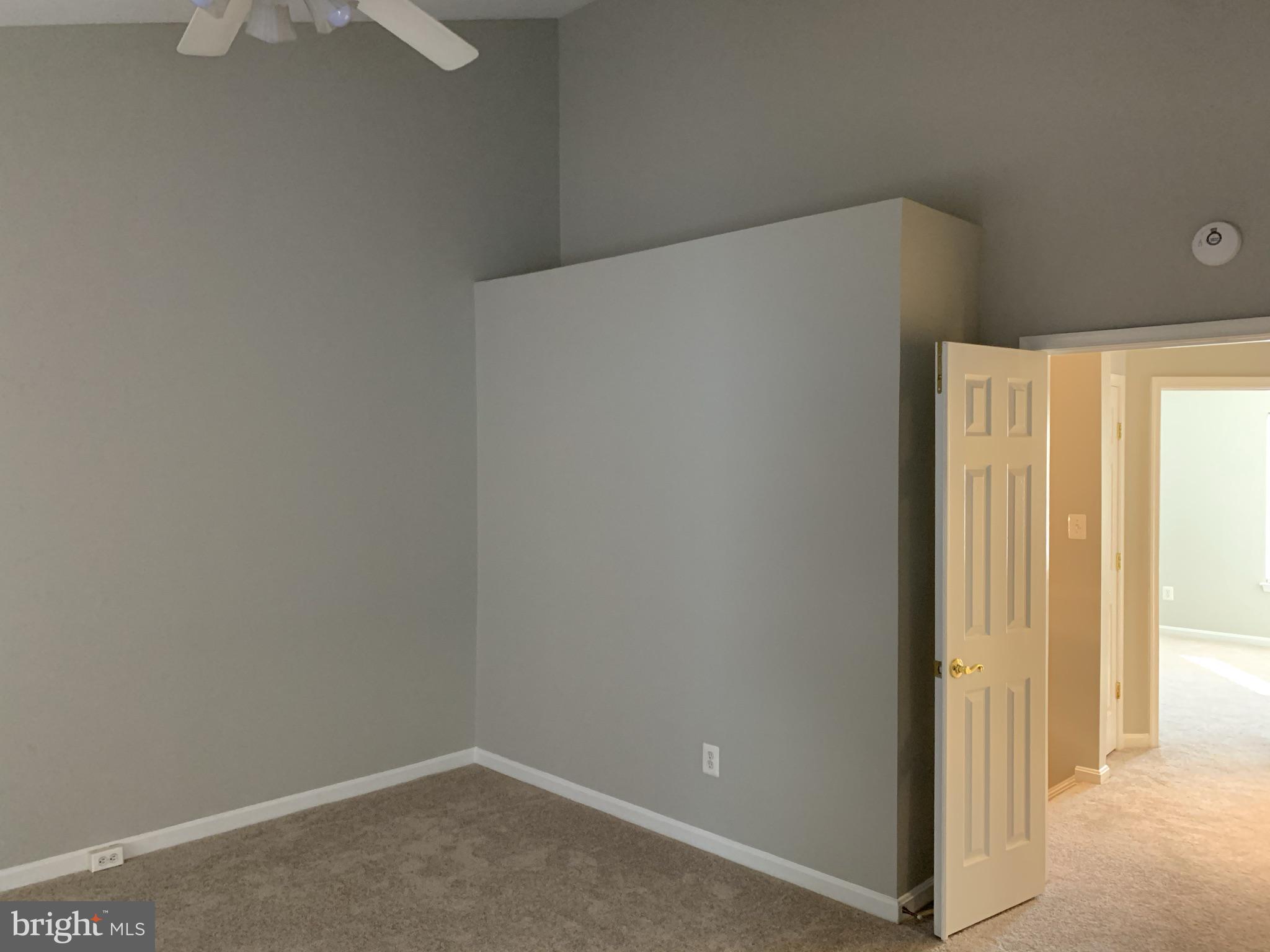 GOVERNORS GROVE - Residential Lease