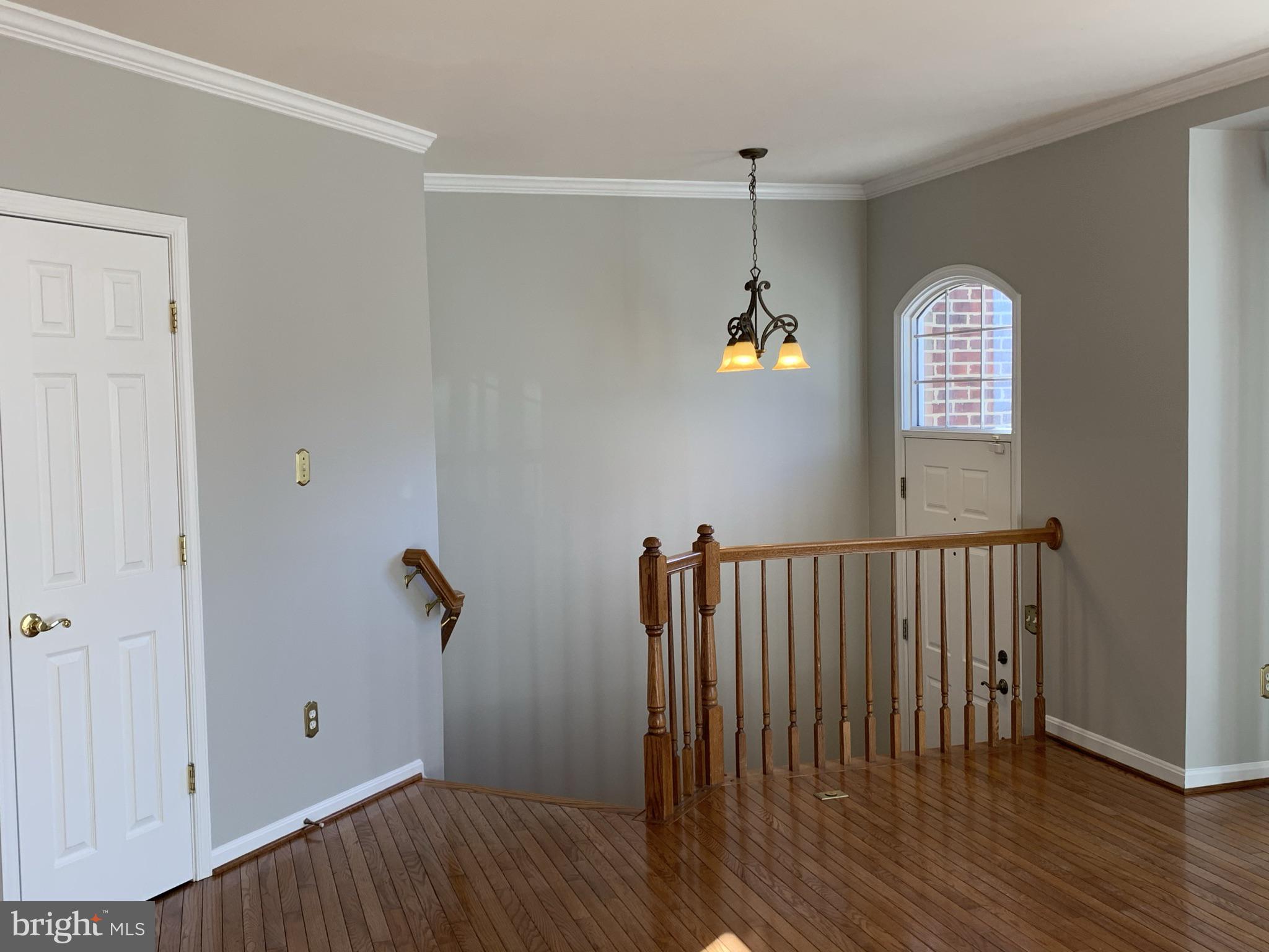 GOVERNORS GROVE - Residential Lease