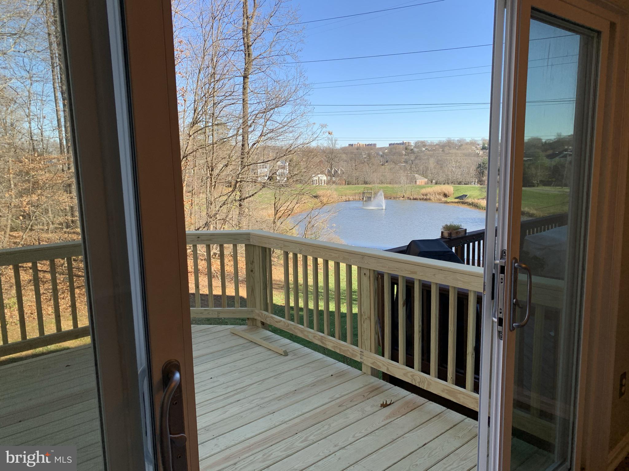 GOVERNORS GROVE - Residential Lease