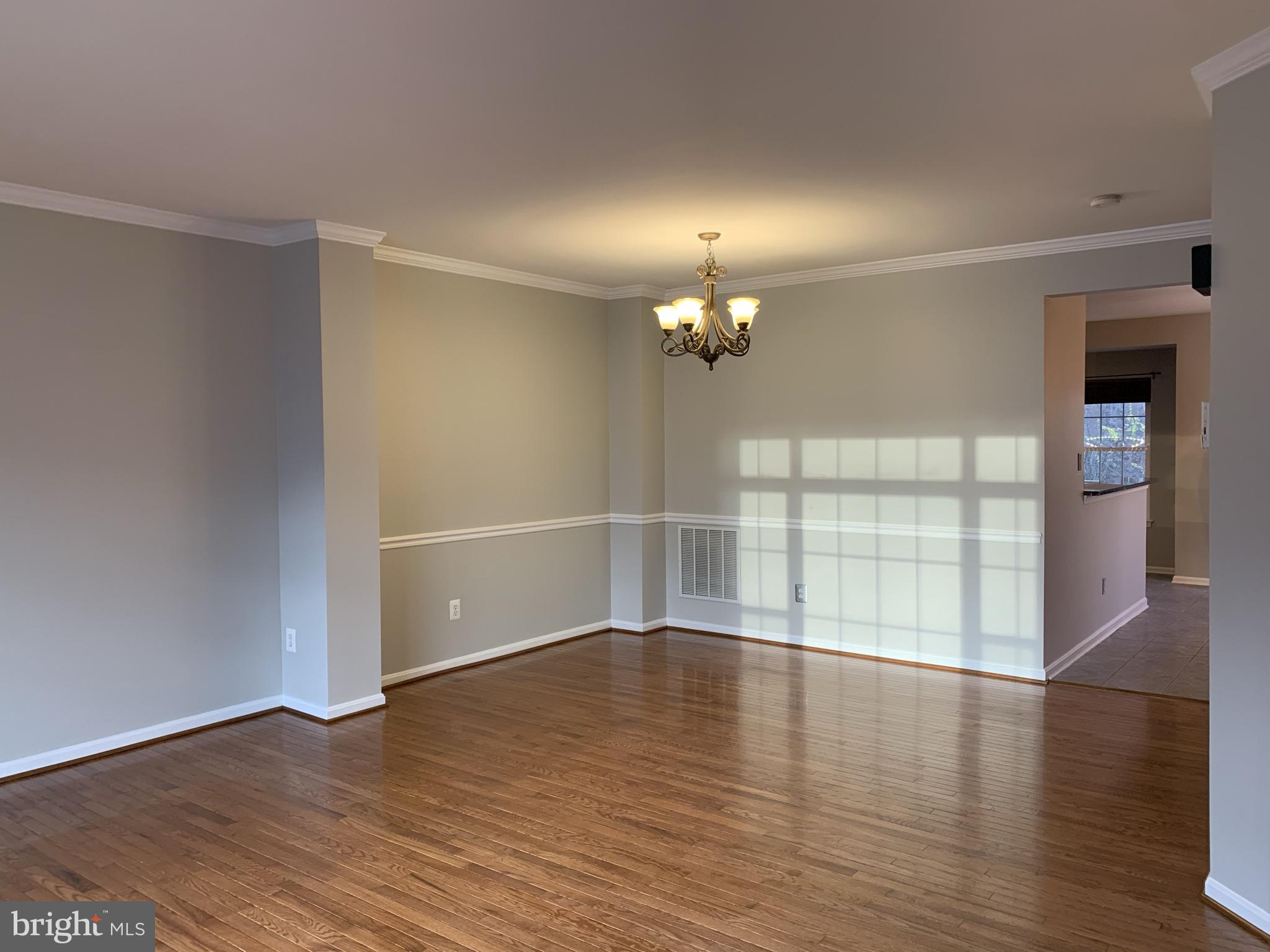 GOVERNORS GROVE - Residential Lease