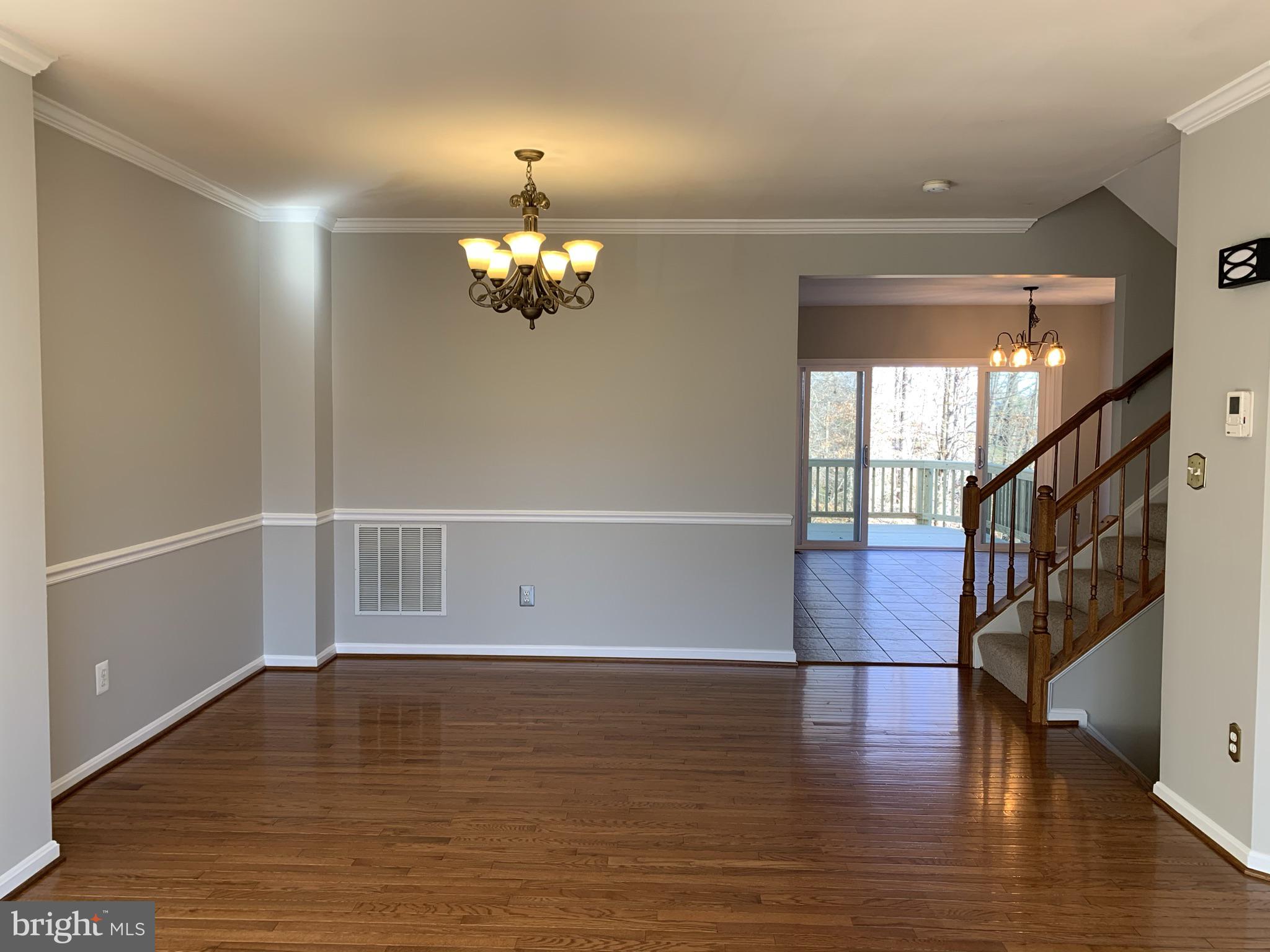 GOVERNORS GROVE - Residential Lease