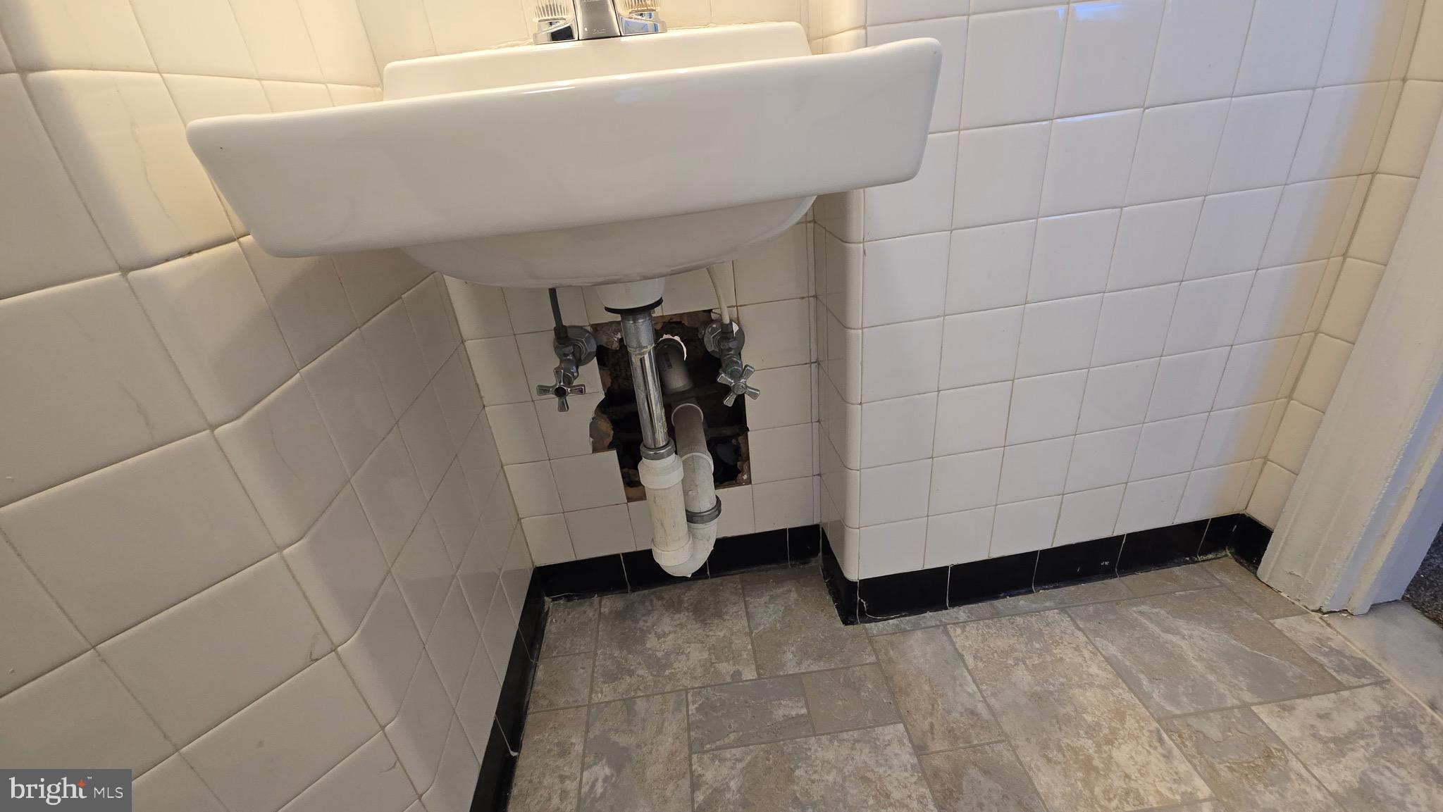 WARD 27 - Residential