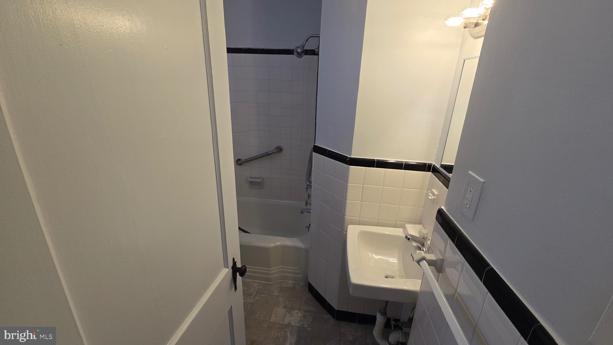 WARD 27 - Residential