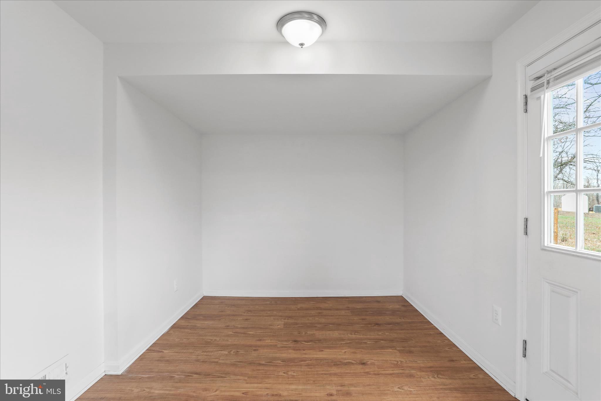 RIVERSIDE - Residential