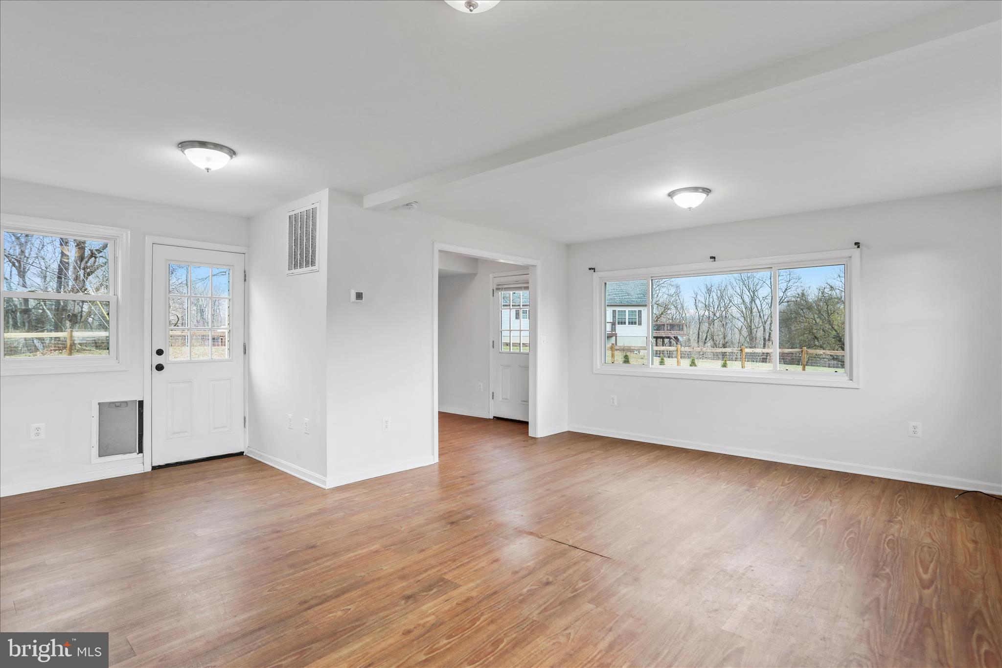 RIVERSIDE - Residential