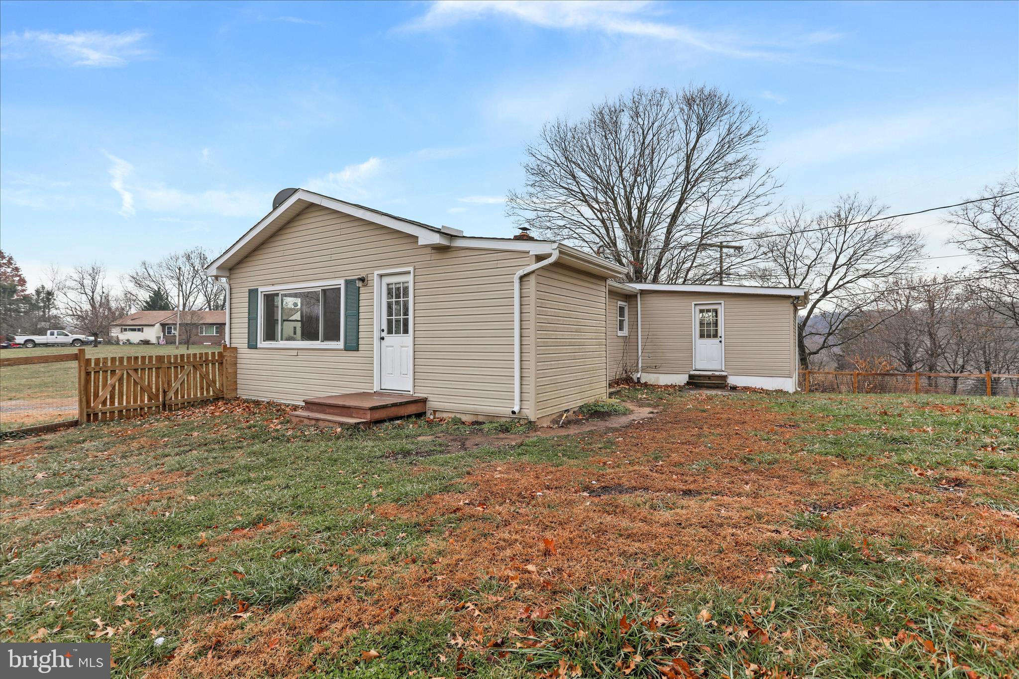 RIVERSIDE - Residential